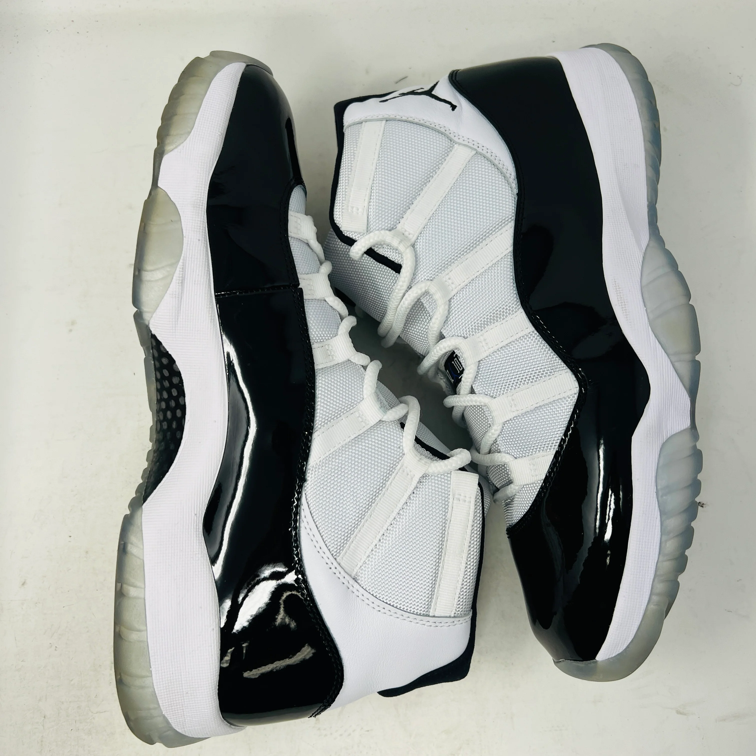 Jordan 11 Retro Concord (2018) - Image 4