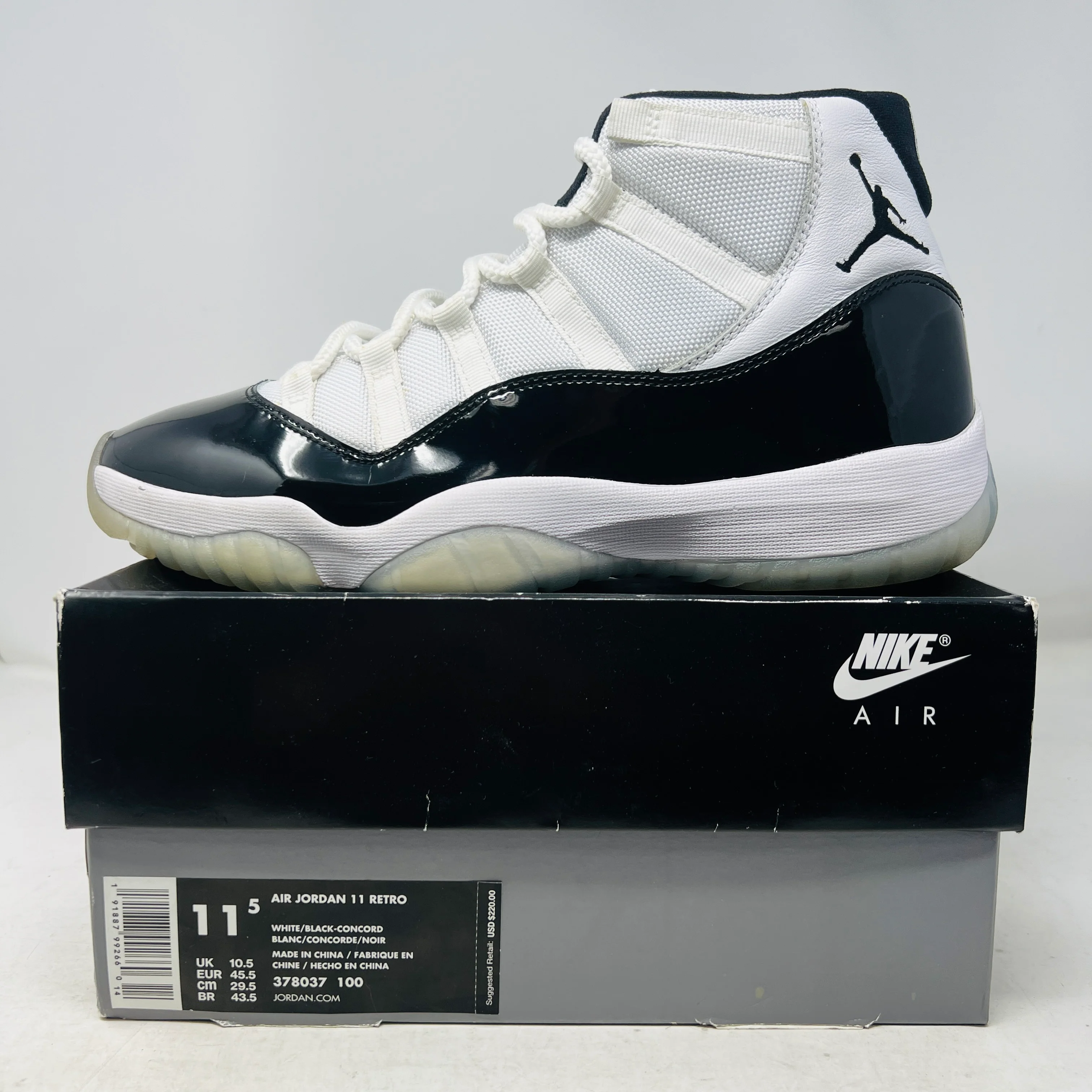 Jordan 11 Retro Concord (2018)