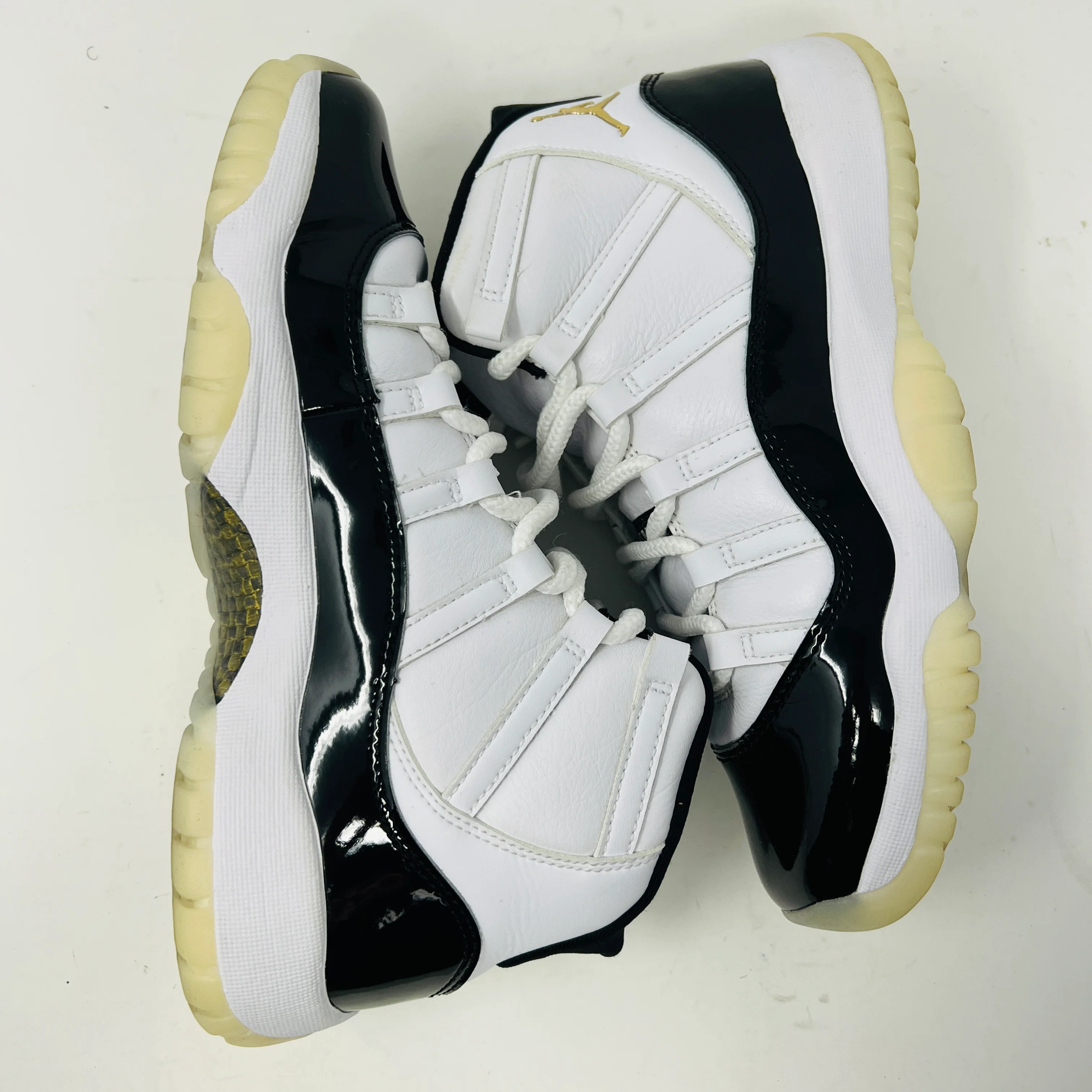 Jordan 11 Retro DMP Gratitude (2023) (GS) - Image 4