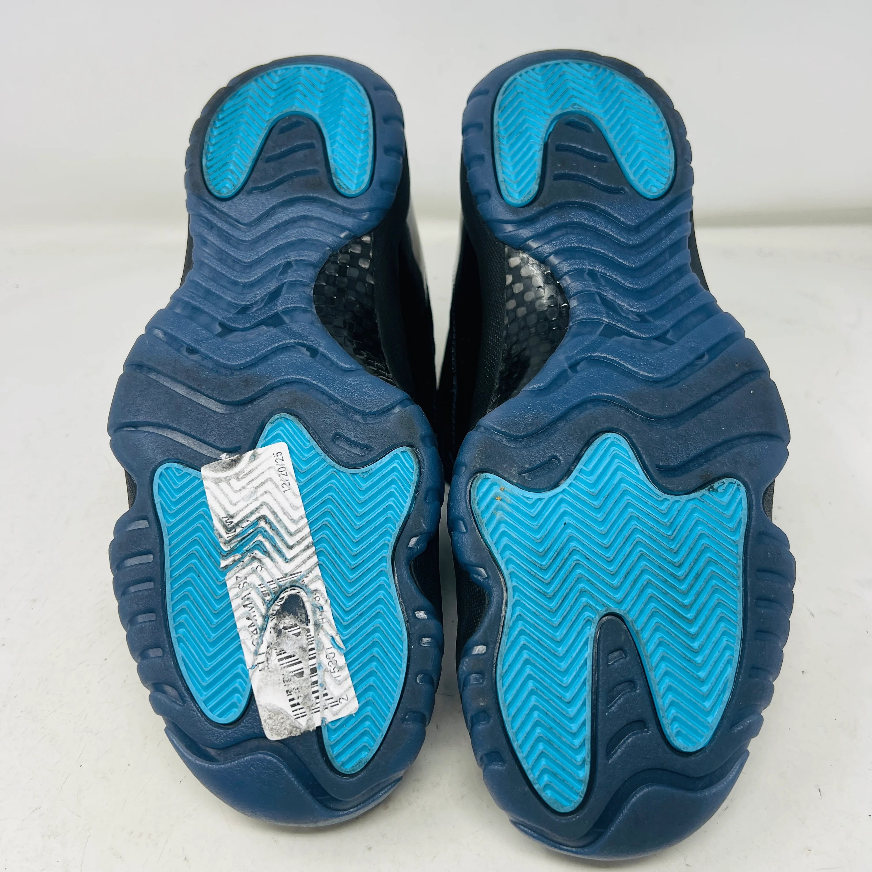 Jordan 11 Retro Gamma Blue (2025) - Image 6
