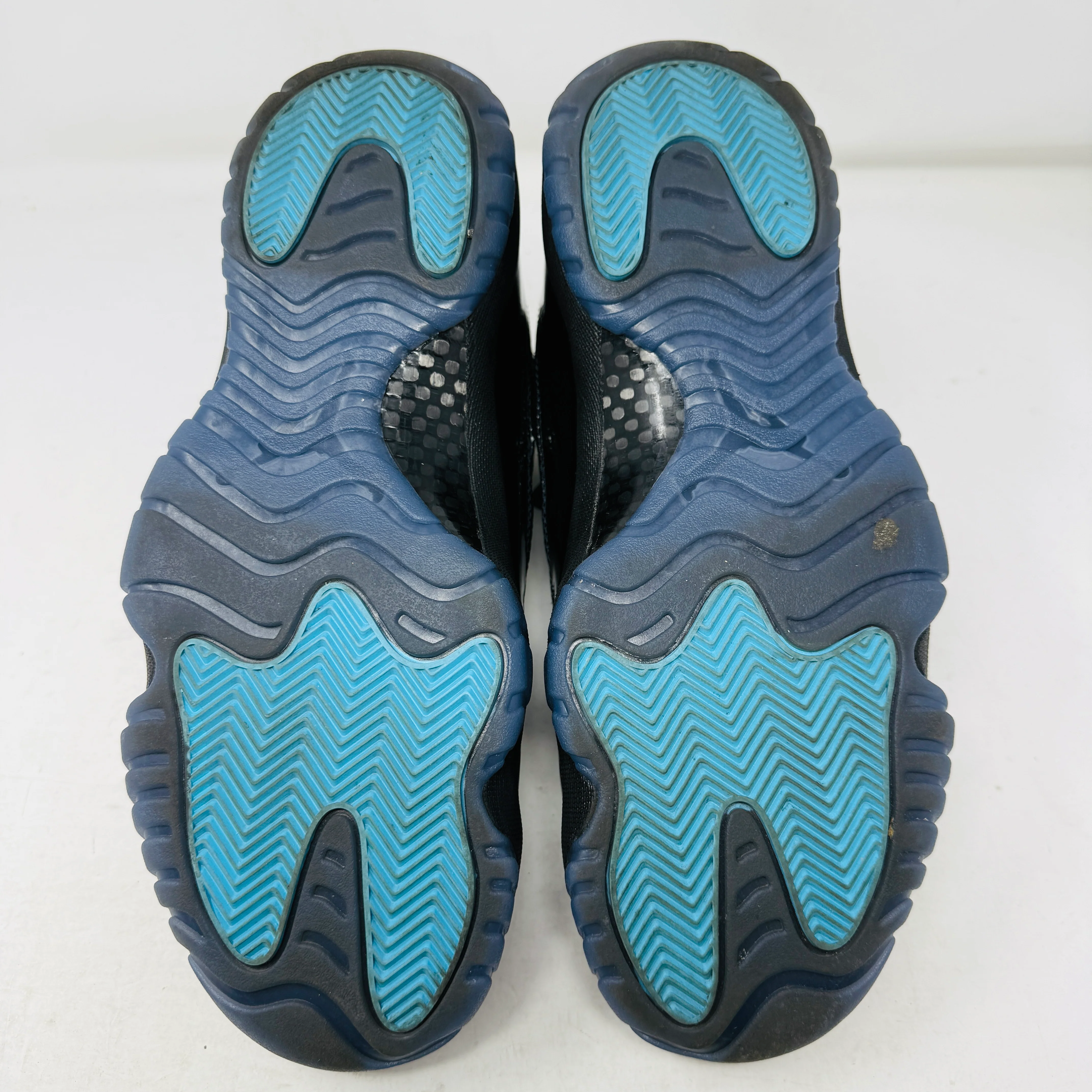 Jordan 11 Retro Gamma Blue (2025) - Image 6