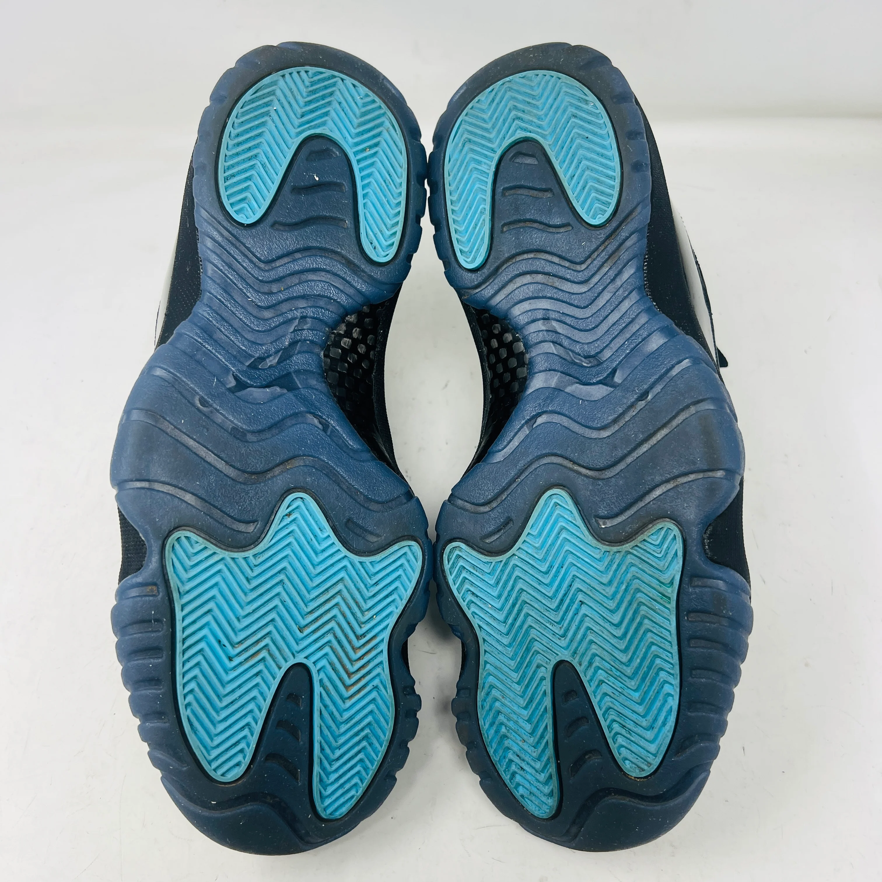 Jordan 11 Retro Gamma Blue (2025) - Image 6
