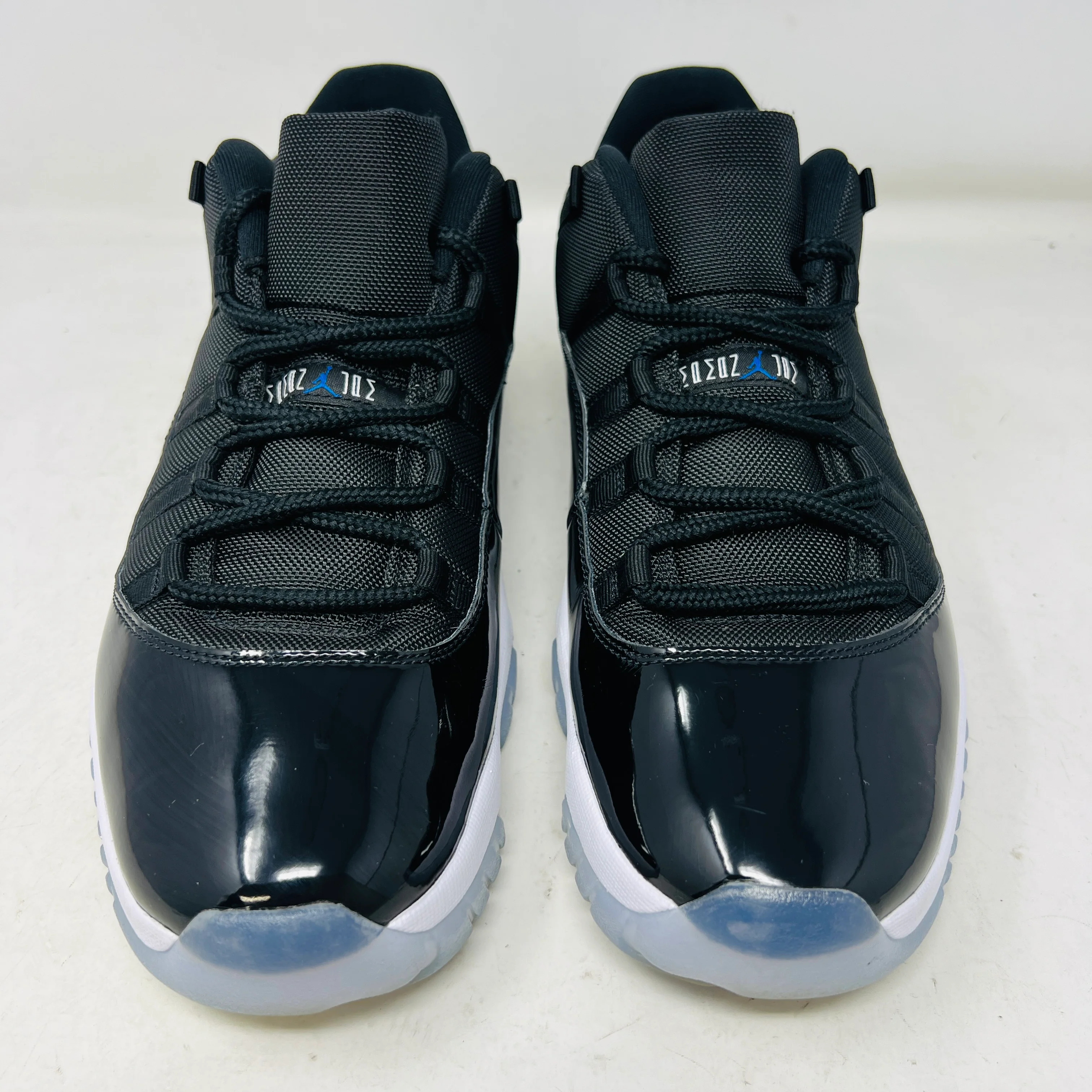 Jordan 11 Retro Low Space Jam - Image 2