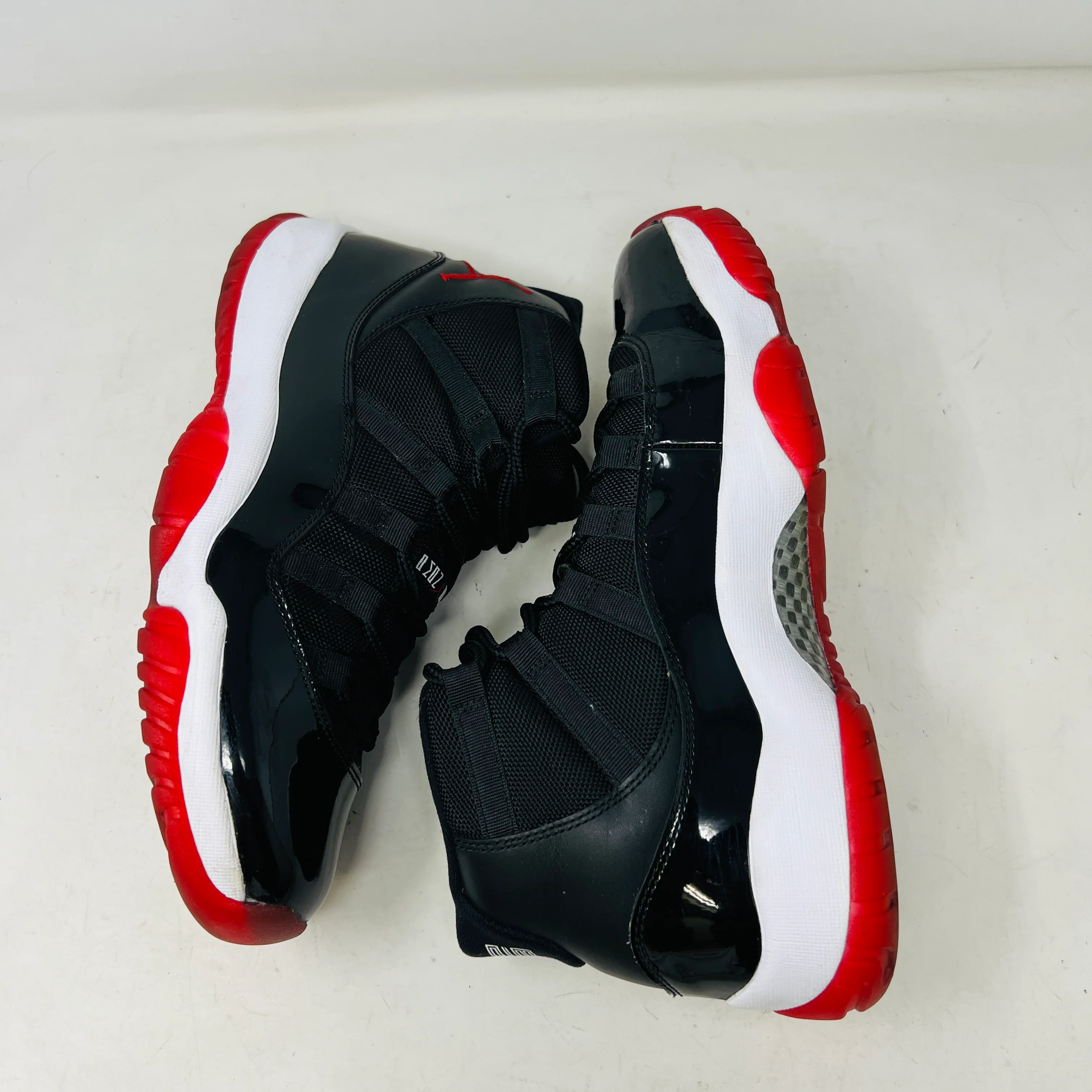 Jordan 11 Retro Playoffs (2012) - Image 3