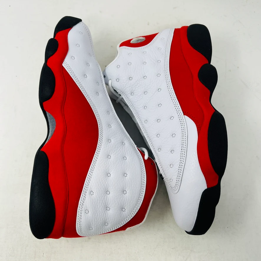 Jordan 13 Retro OG Chicago (2026) - Image 4