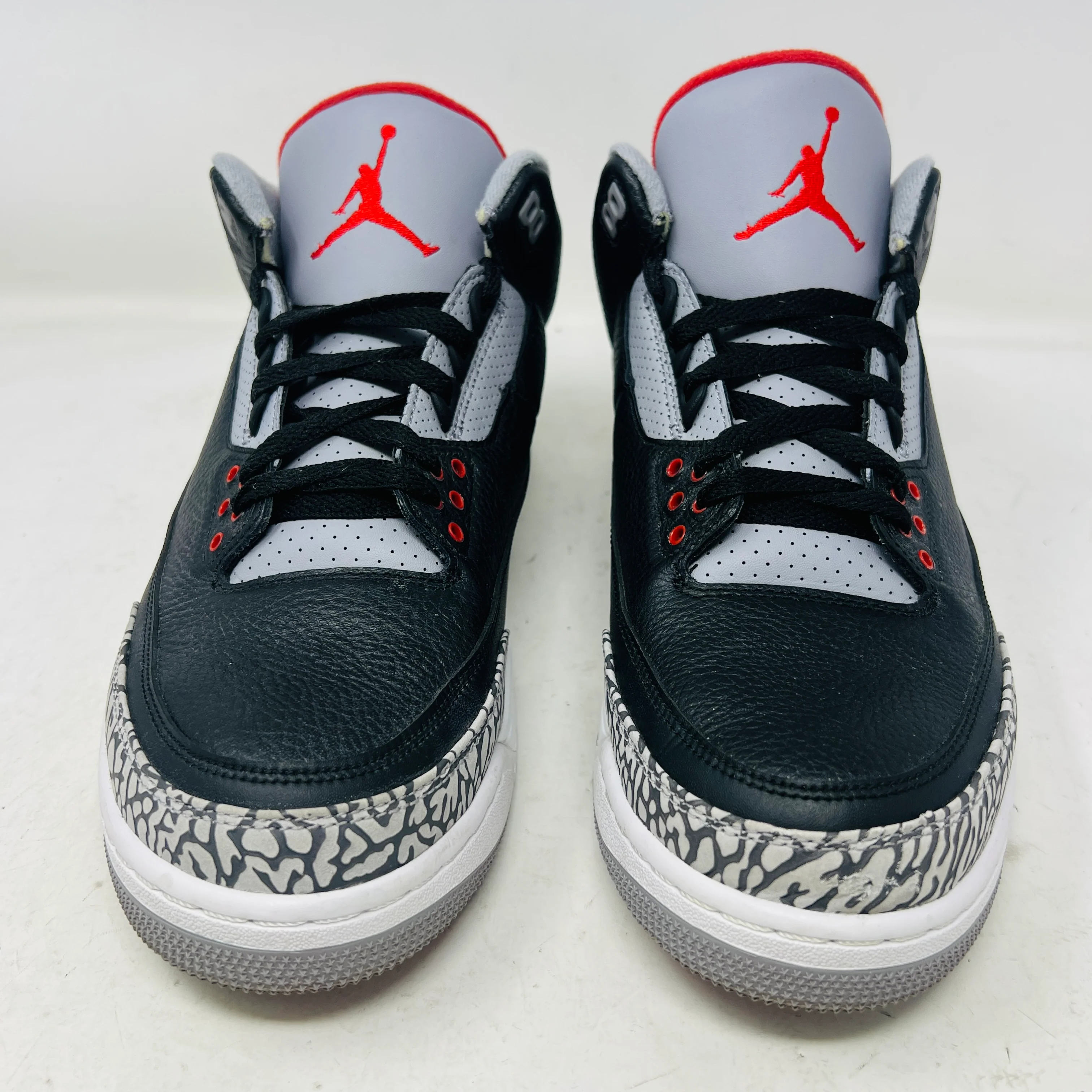 Jordan 3 Retro Black Cement (2018) - Image 2