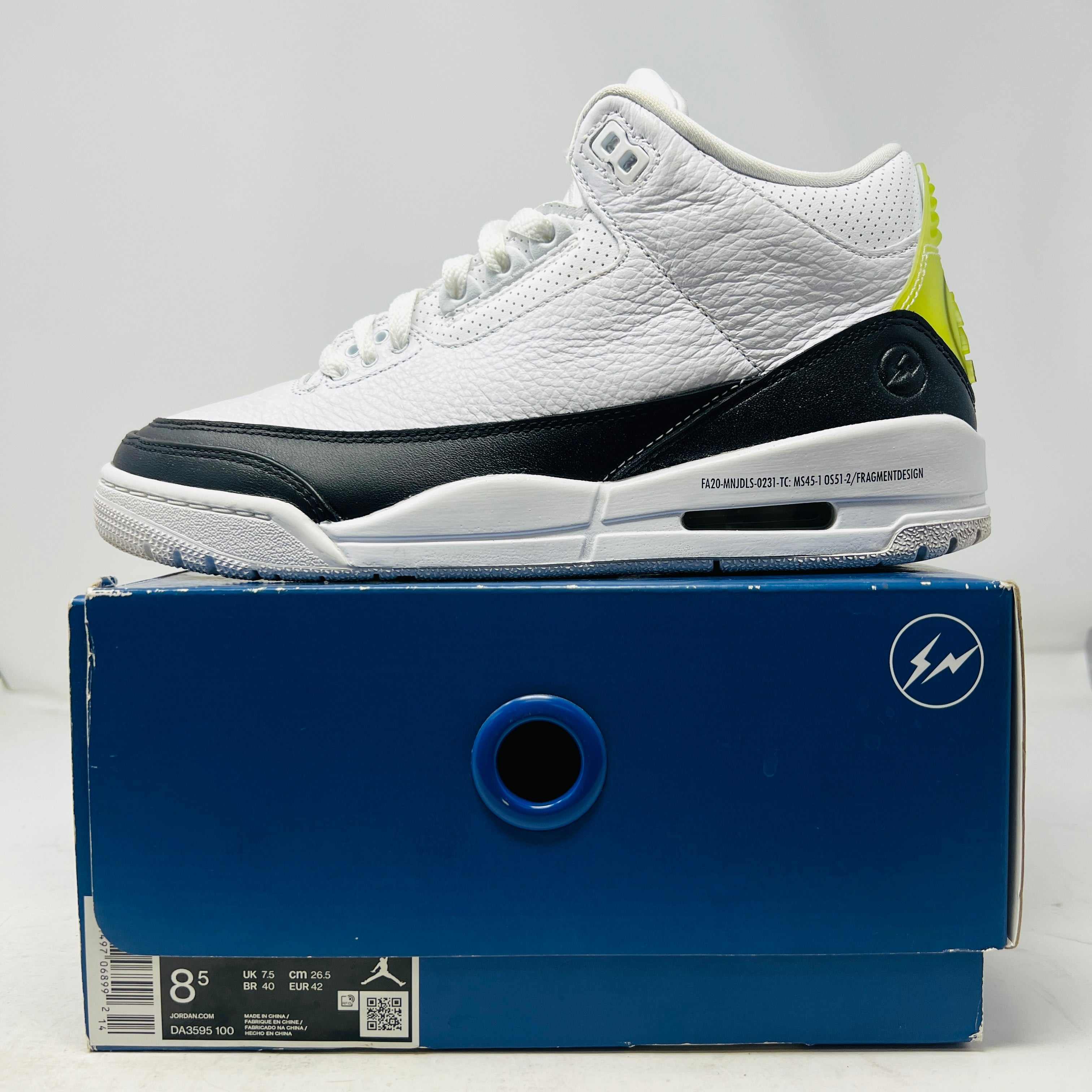 Jordan 3 Retro Fragment