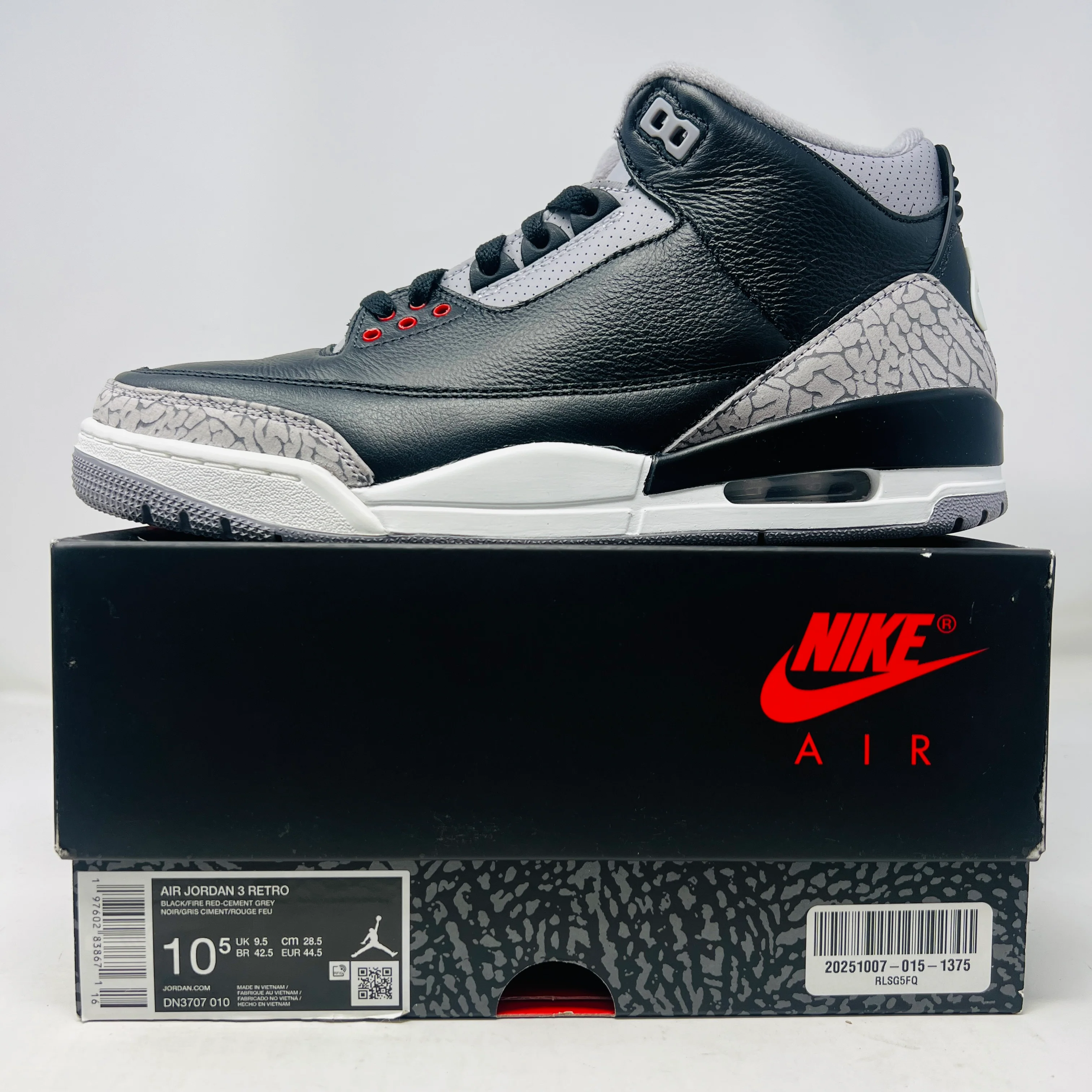 Jordan 3 Retro OG Black Cement (2024)