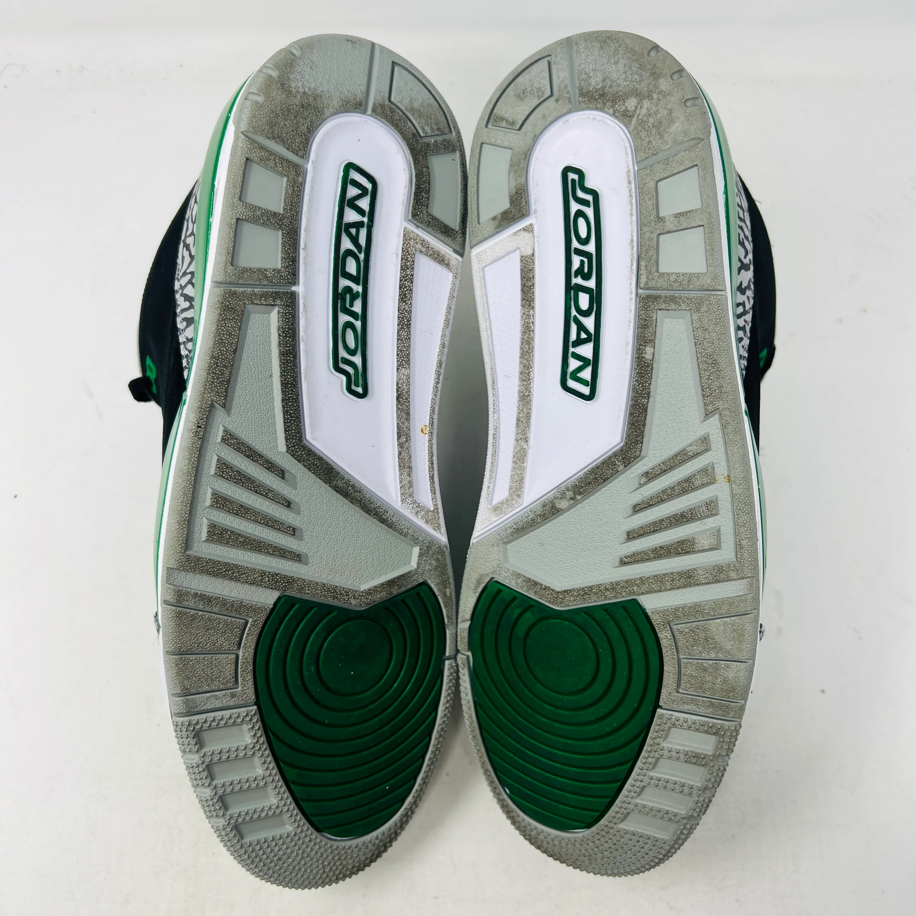 Jordan 3 Retro Pine Green - Image 6