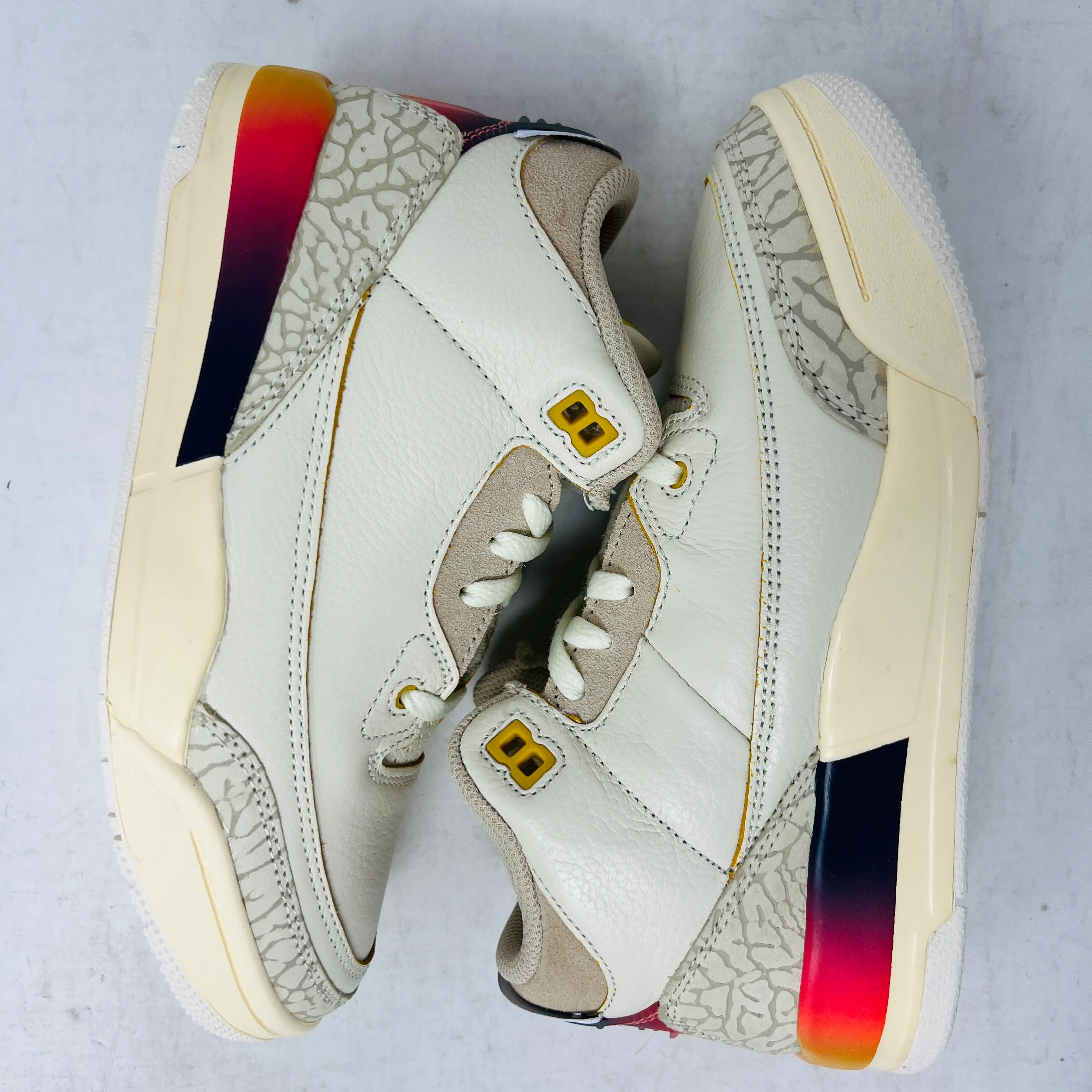 Jordan 3 Retro SP J Balvin Medellín Sunset (PS) - Image 3