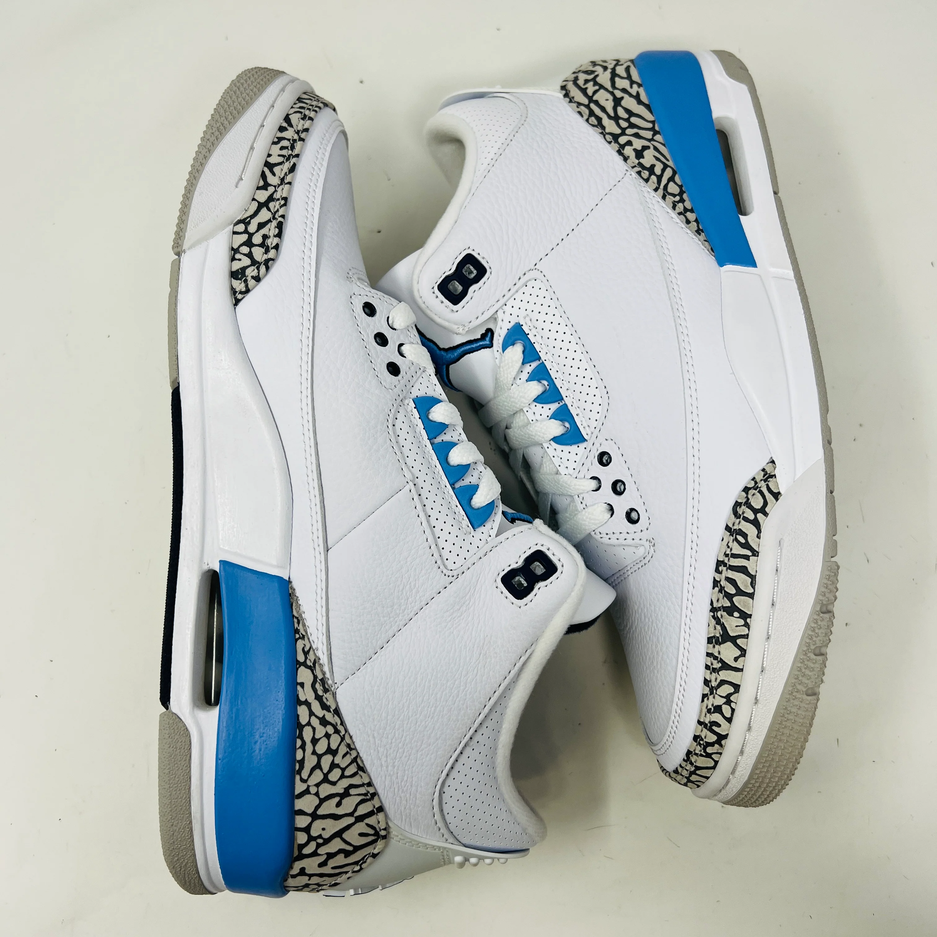 Jordan 3 Retro UNC (2020) - Image 4