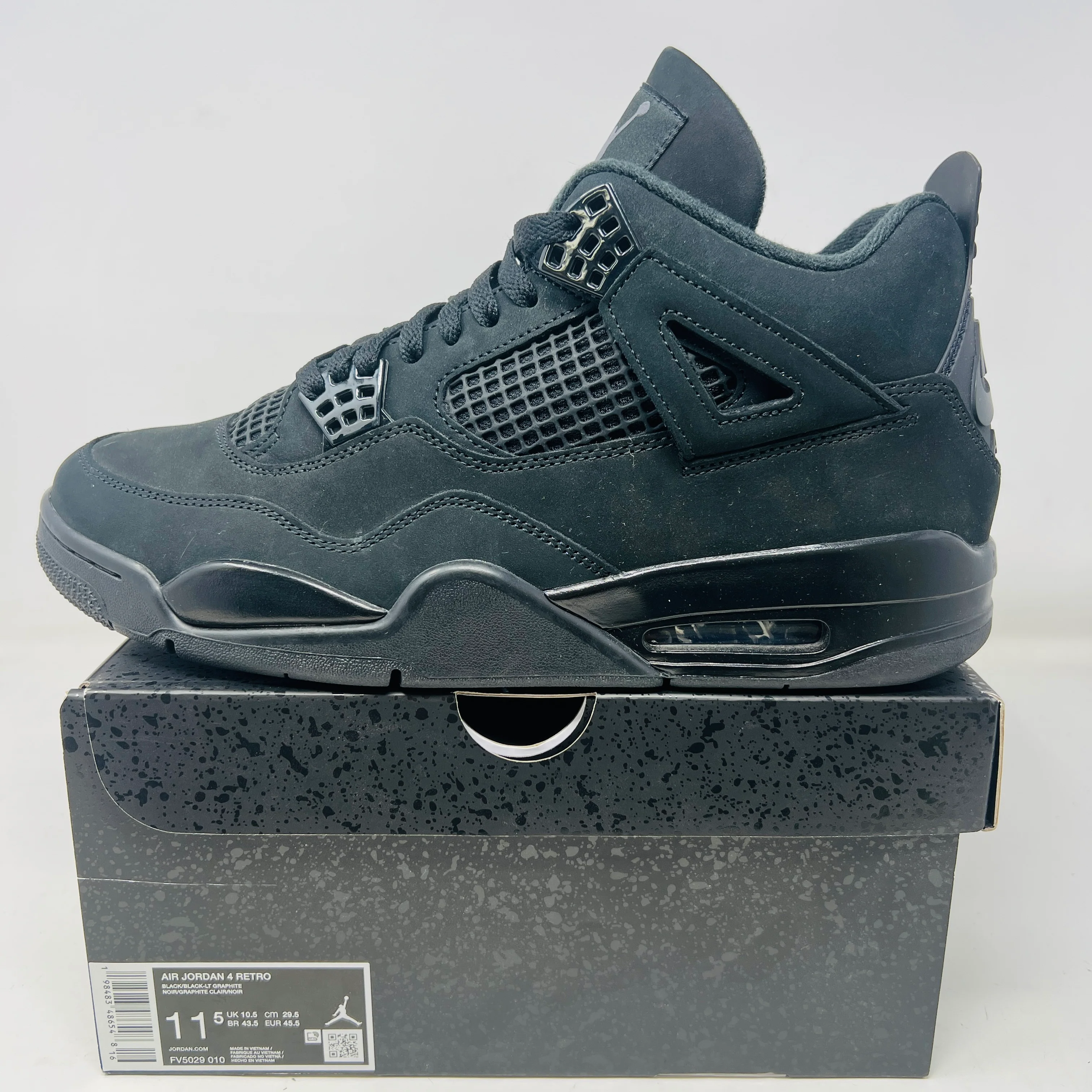 Jordan 4 Retro Black Cat (2025)
