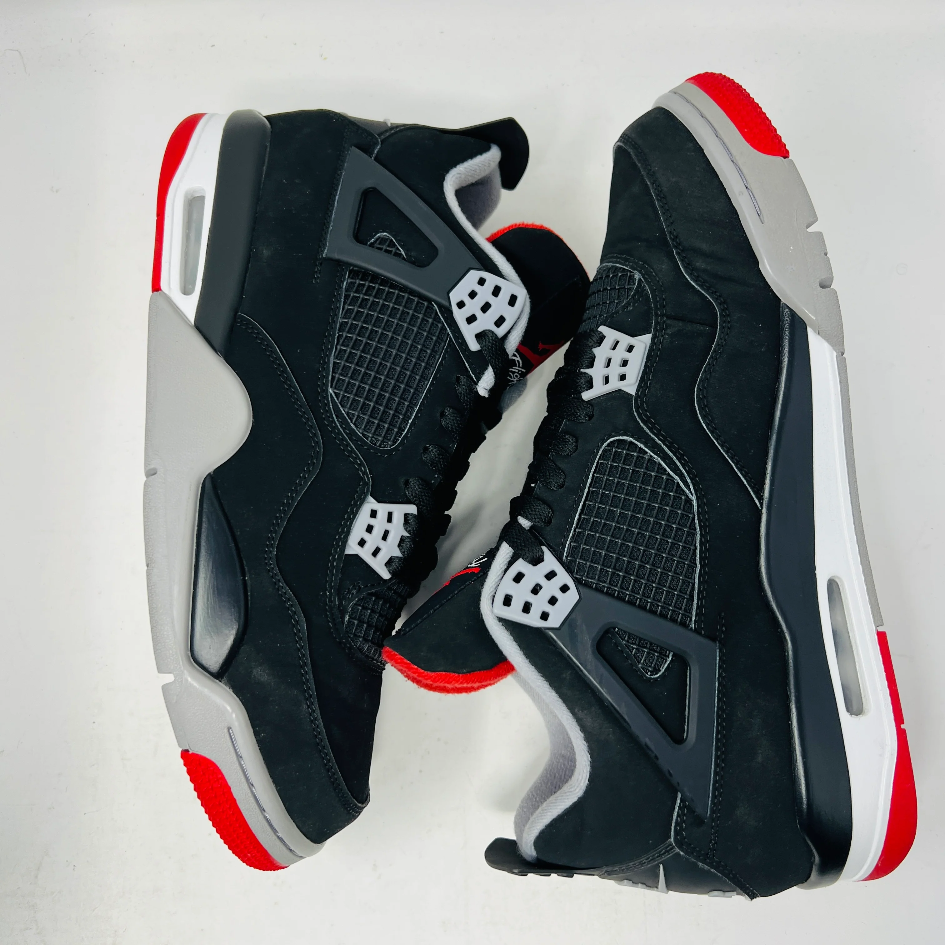 Jordan 4 Retro Bred (2019) - Image 3