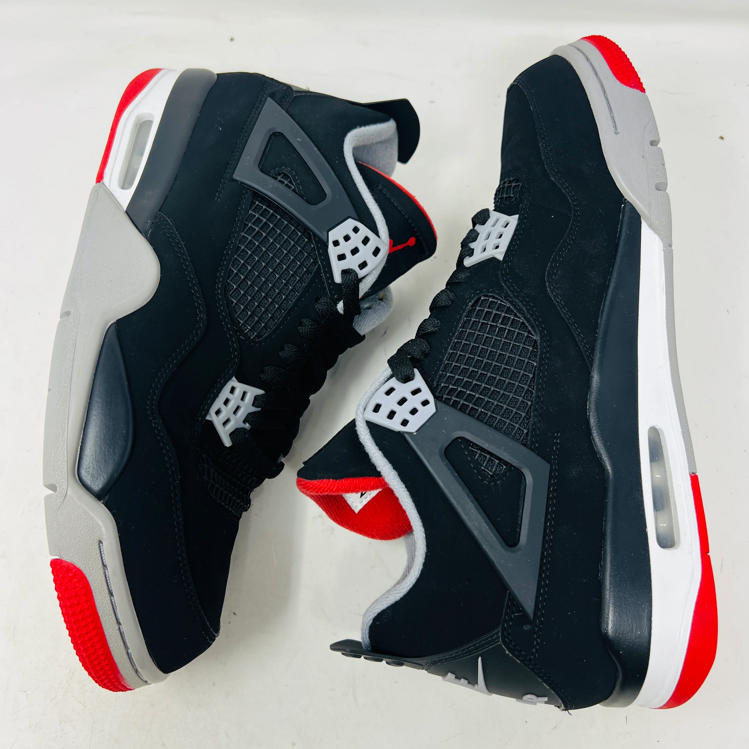 Jordan 4 Retro Bred (2019) - Image 4