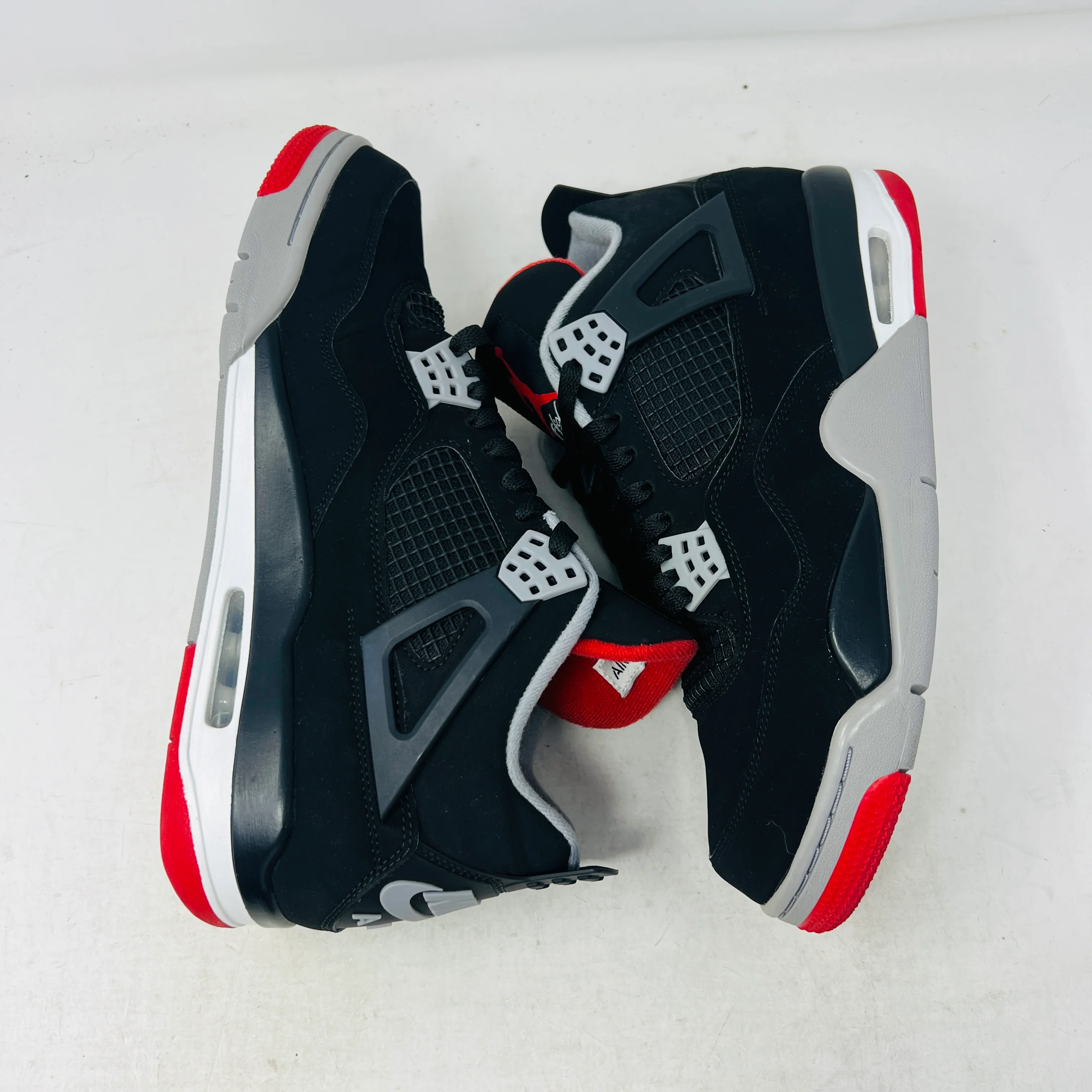 Jordan 4 Retro Bred (2019) - Image 4