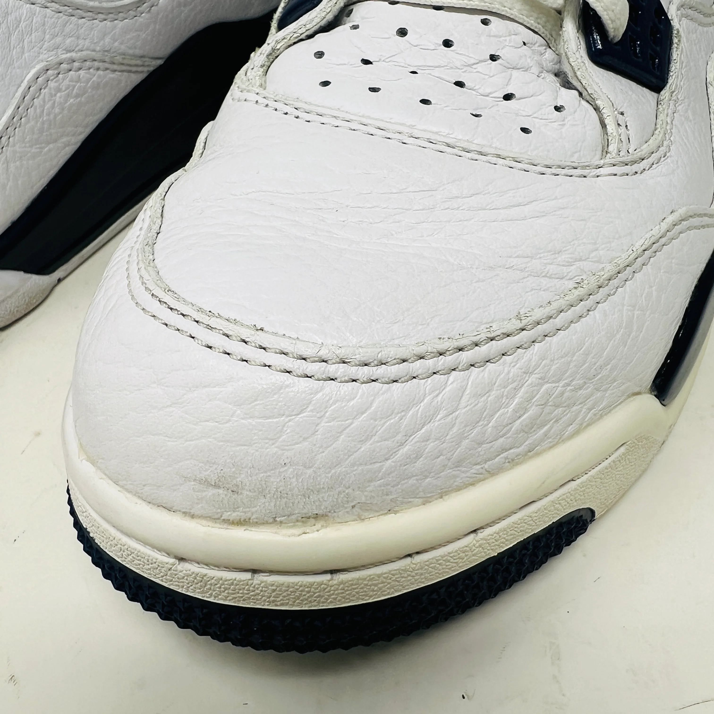 Jordan 4 Retro Columbia (2015) - Image 7