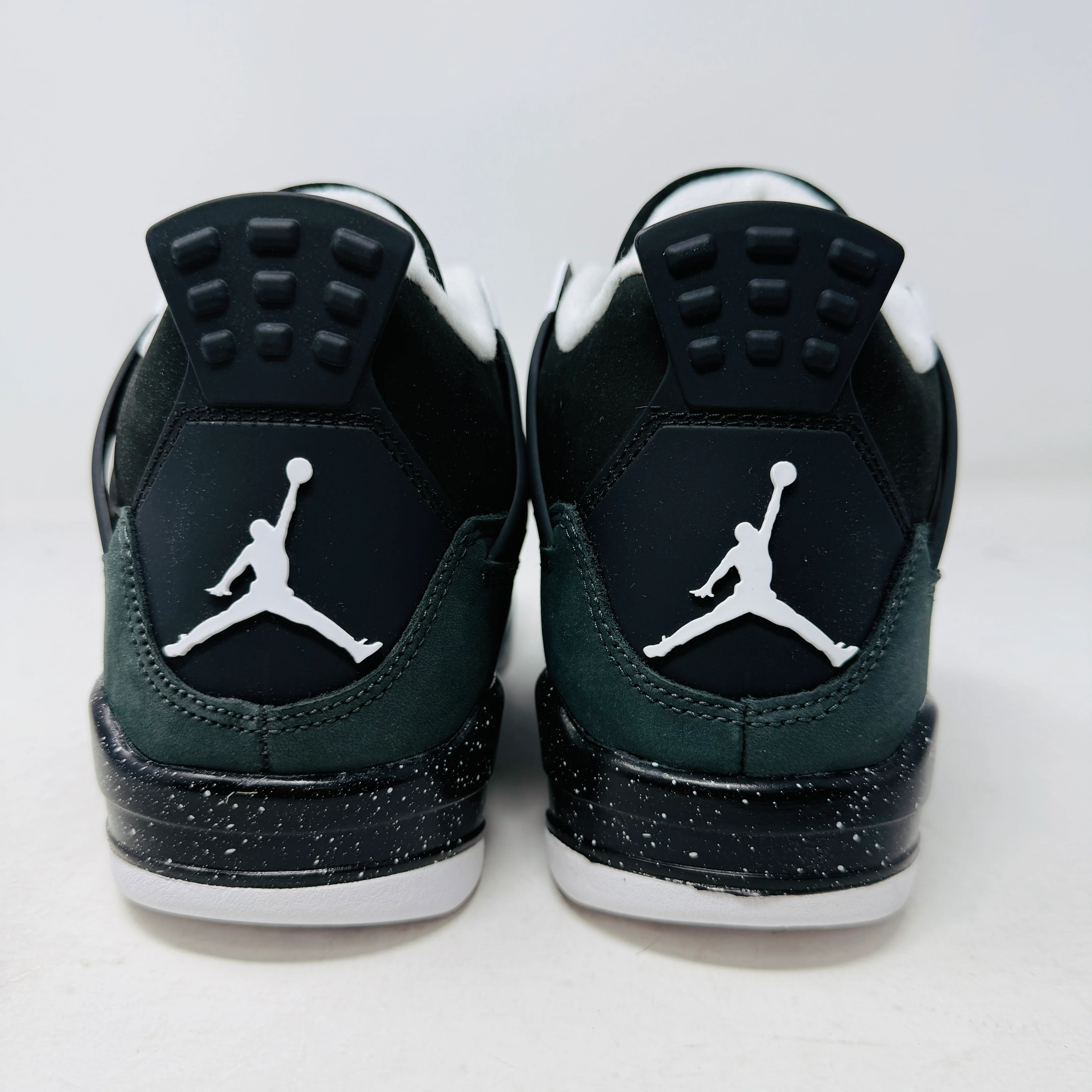 Jordan 4 Retro Fear (2024) (GS) - Image 5