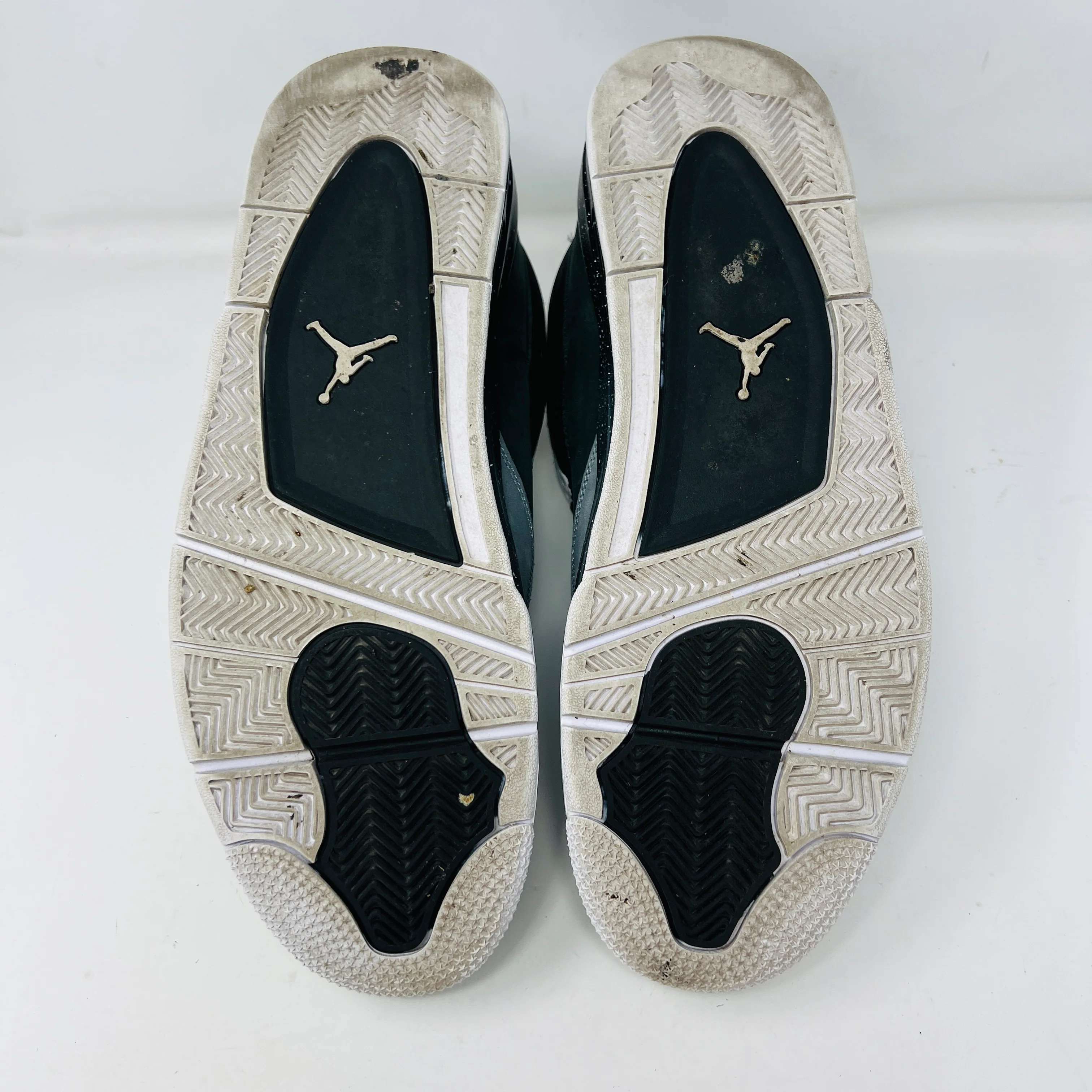 Jordan 4 Retro Fear (2024) - Image 6