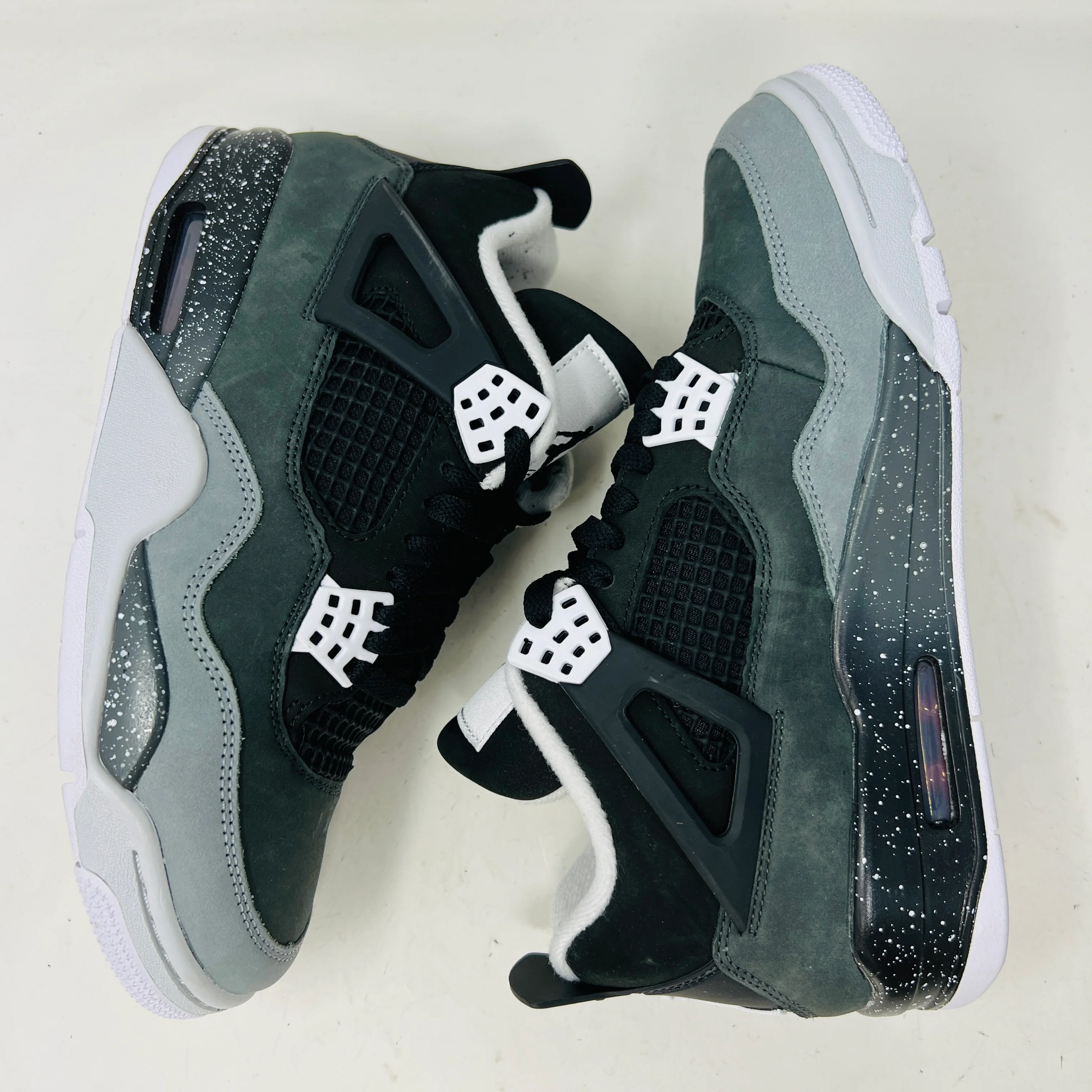 Jordan 4 Retro Fear (2024) - Image 3