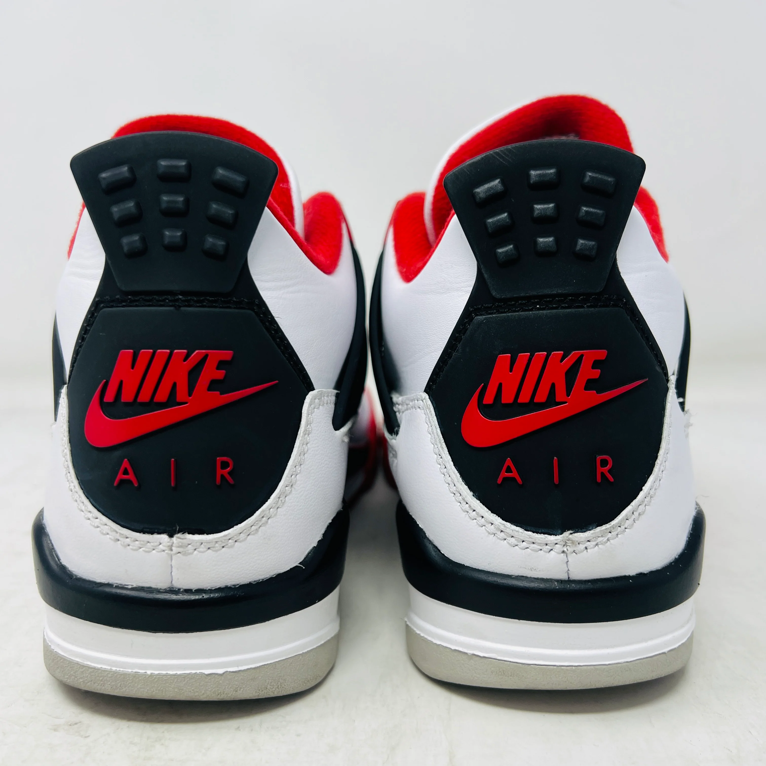 Jordan 4 Retro Fire Red (2020) (GS) - Image 5