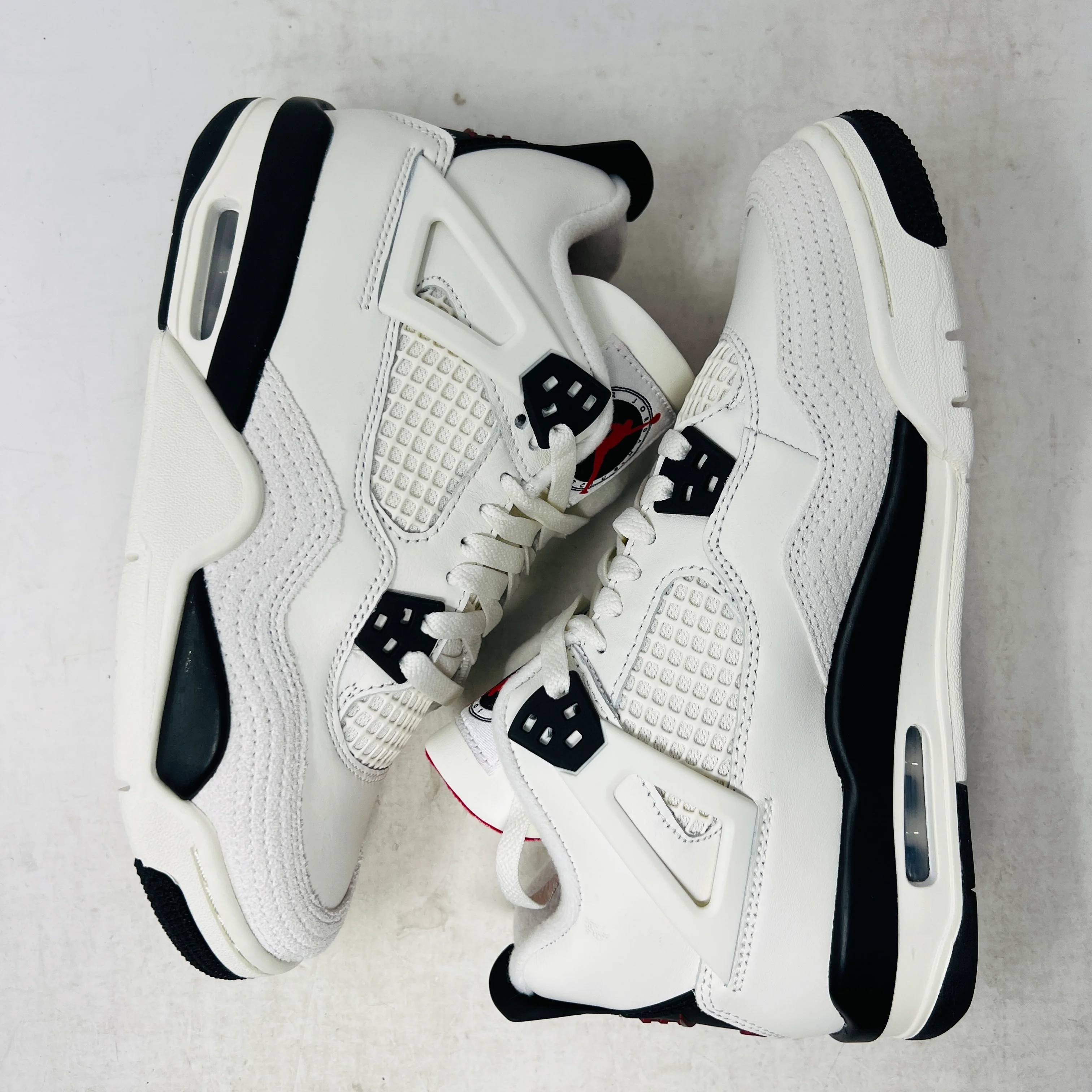 Jordan 4 Retro Flight Club (GS) - Image 3