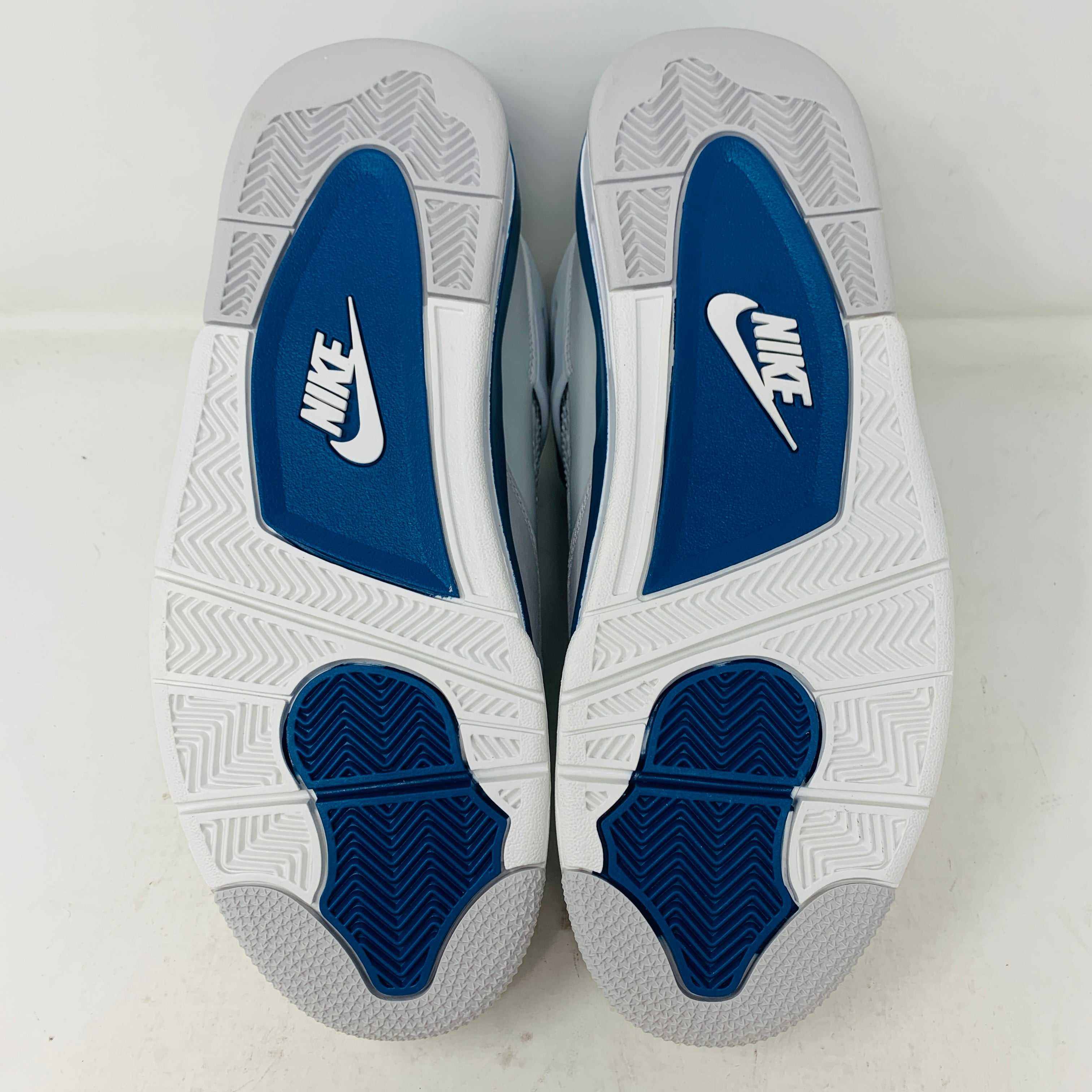 Jordan 4 Retro Military Blue (2024) - Image 6