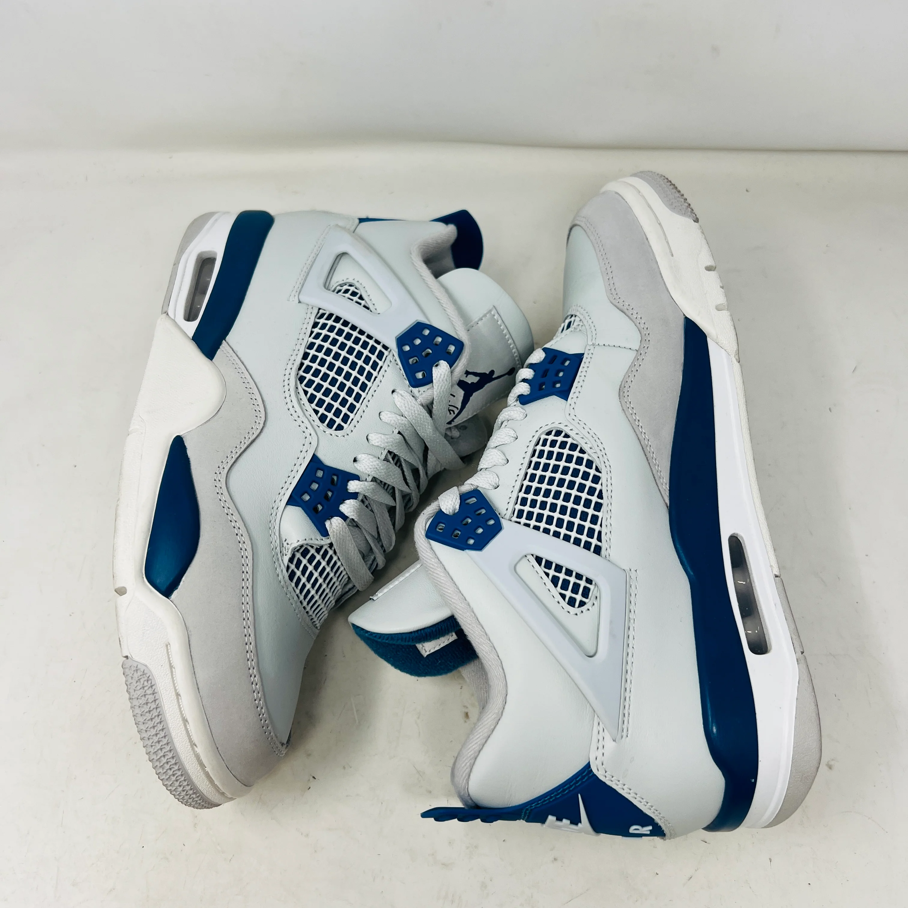 Jordan 4 Retro Military Blue (2024) - Image 3