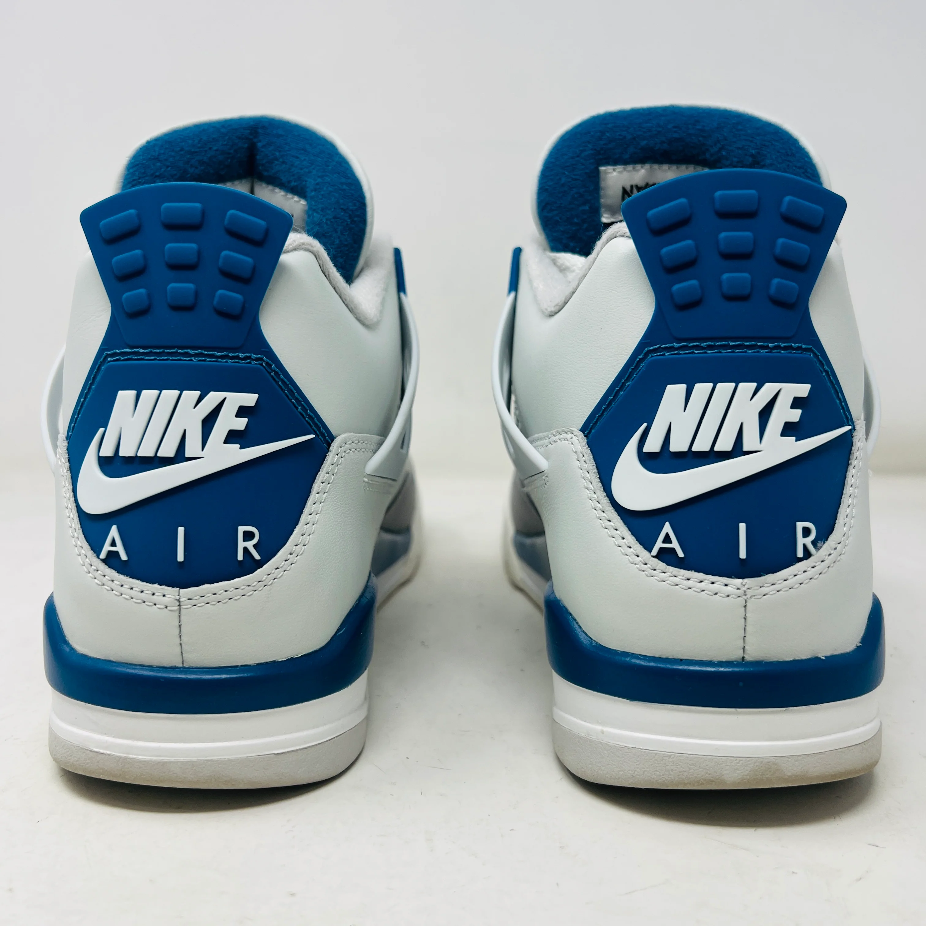 Jordan 4 Retro Military Blue (2024) - Image 5