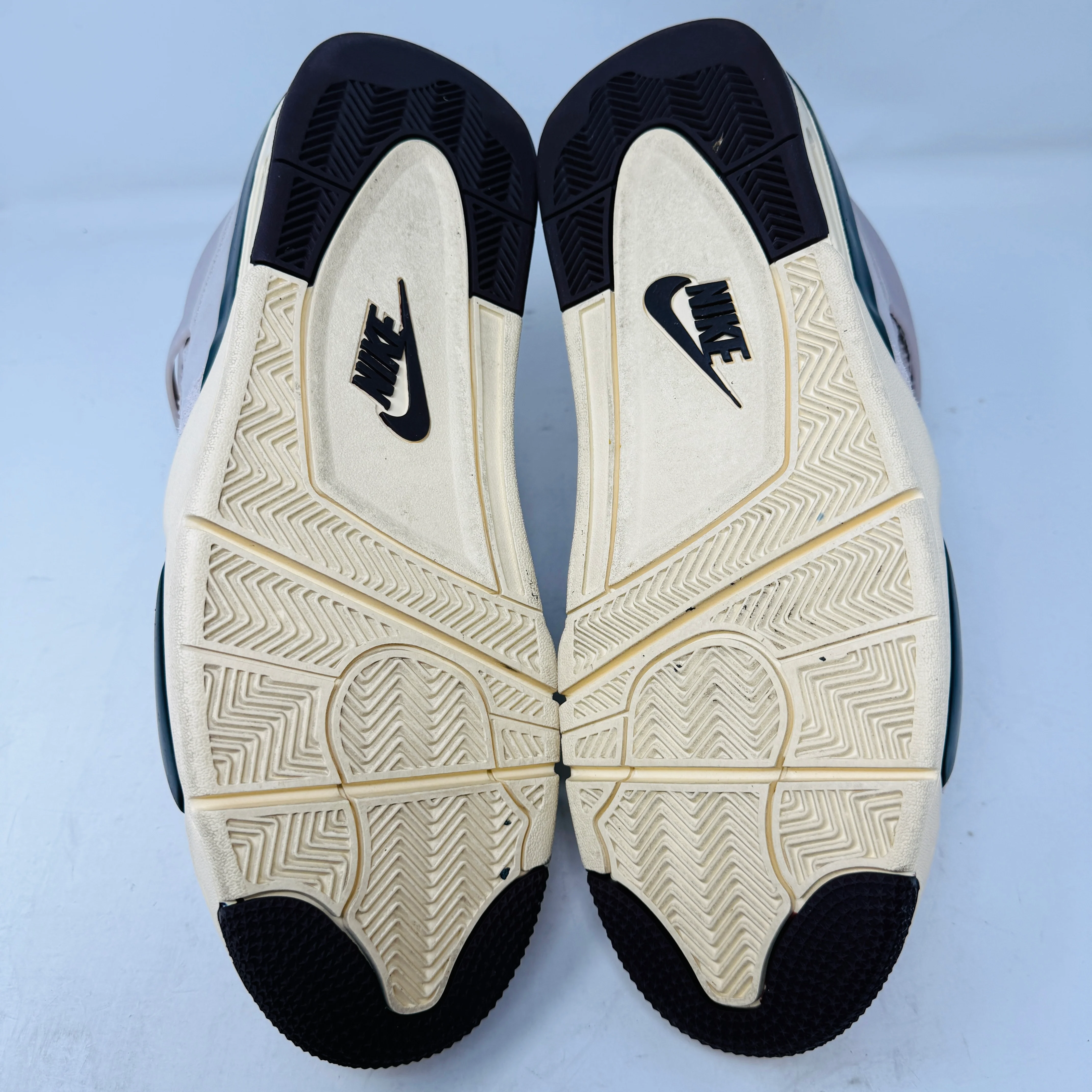 Jordan 4 Retro OG SP A Ma Maniére While You Were Sleeping (Women's) - Image 5