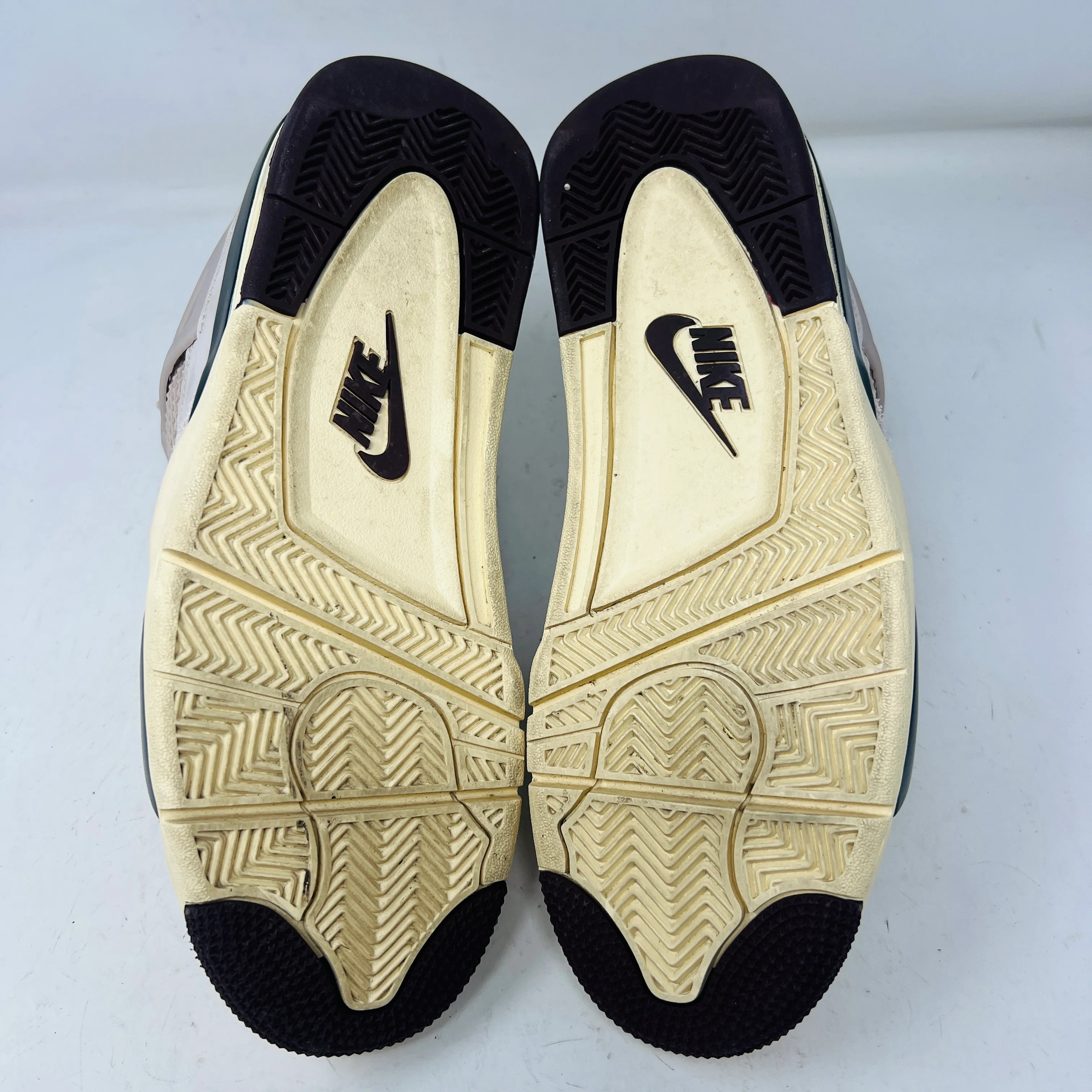Jordan 4 Retro OG SP A Ma Maniére While You Were Sleeping (Women's) - Image 6