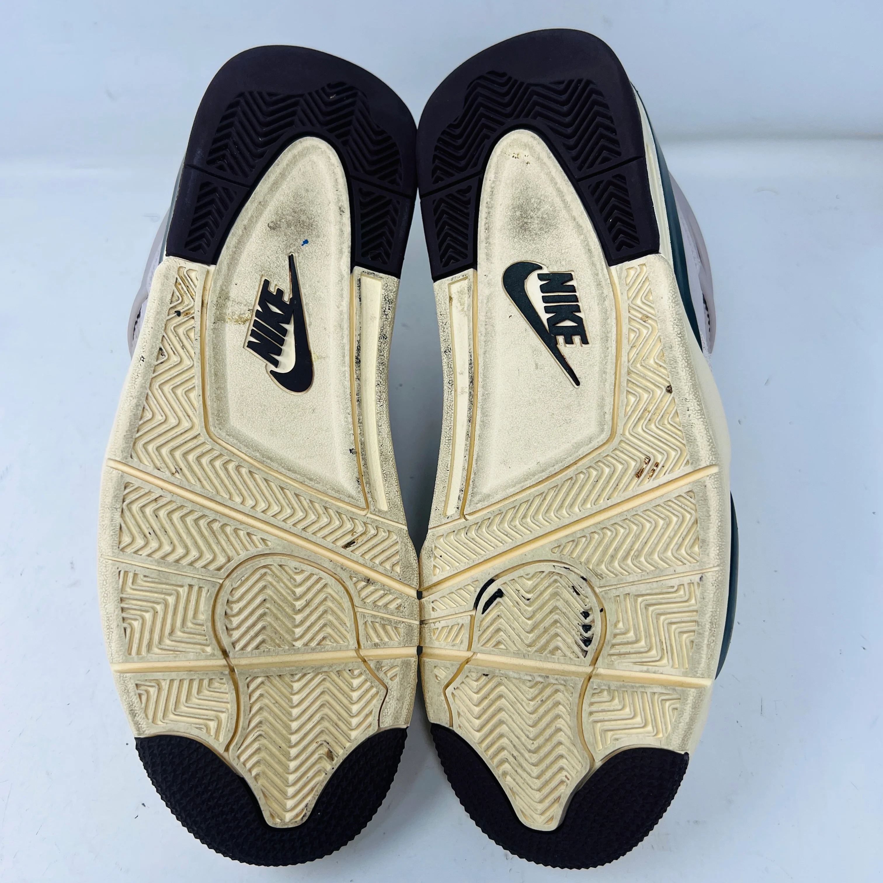 Jordan 4 Retro OG SP A Ma Maniére While You Were Sleeping (Women's) - Image 6