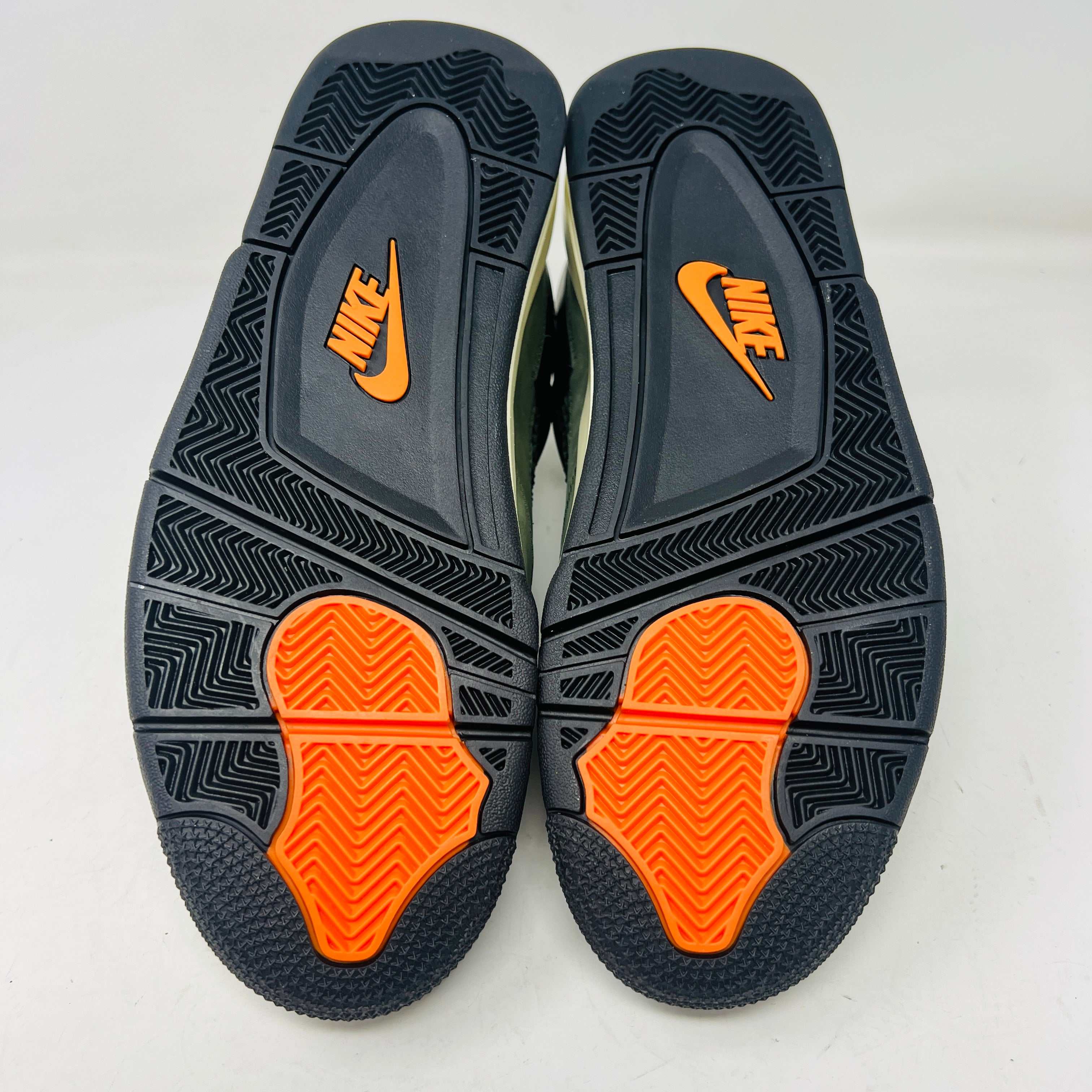 Jordan 4 Retro OG SP Undefeated (2025) - Image 6