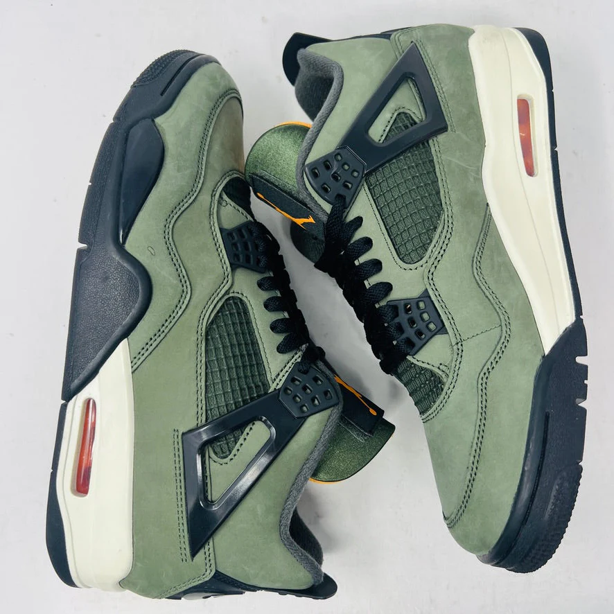 Jordan 4 Retro OG SP Undefeated (2025) - Image 4