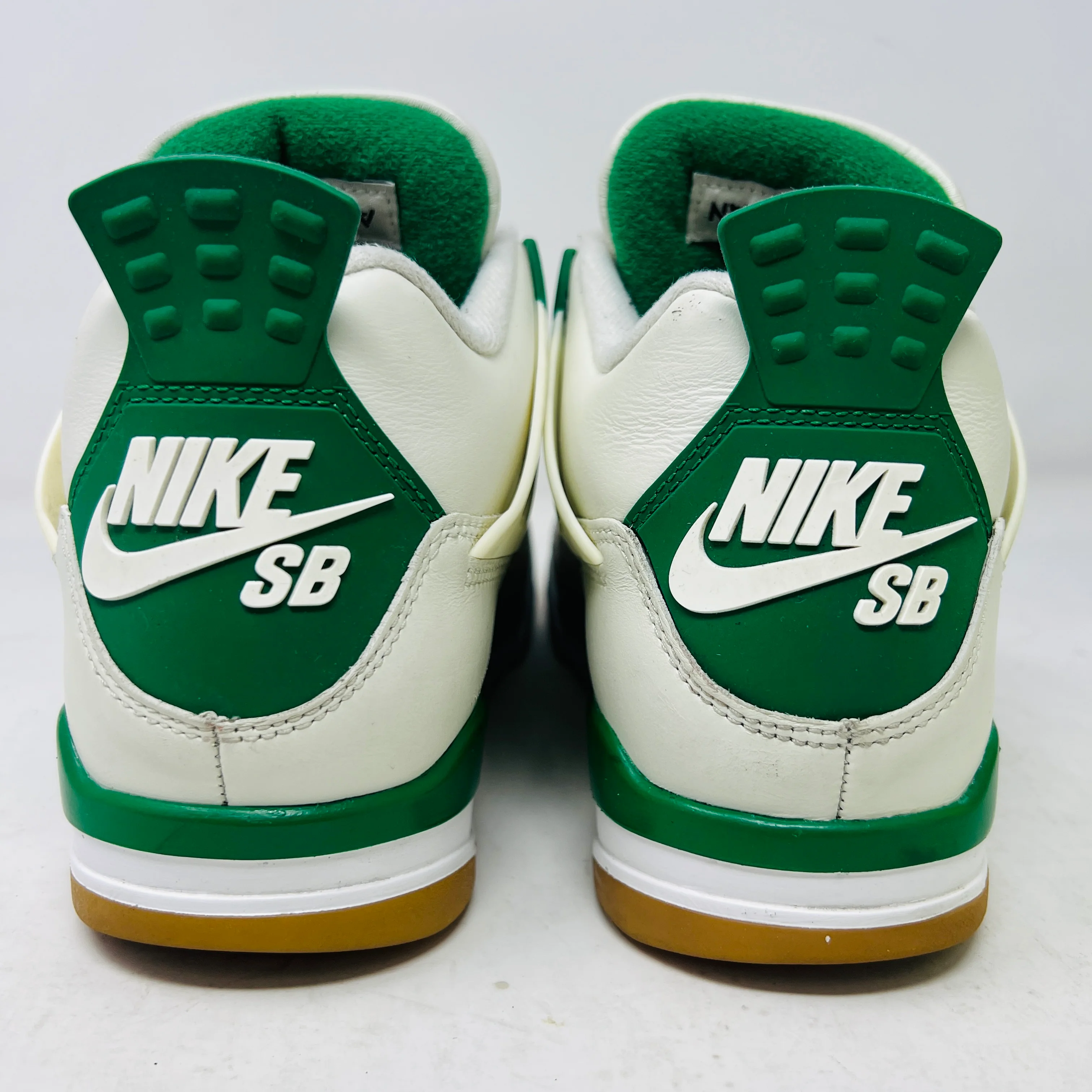 Jordan 4 Retro SB Pine Green - Image 5