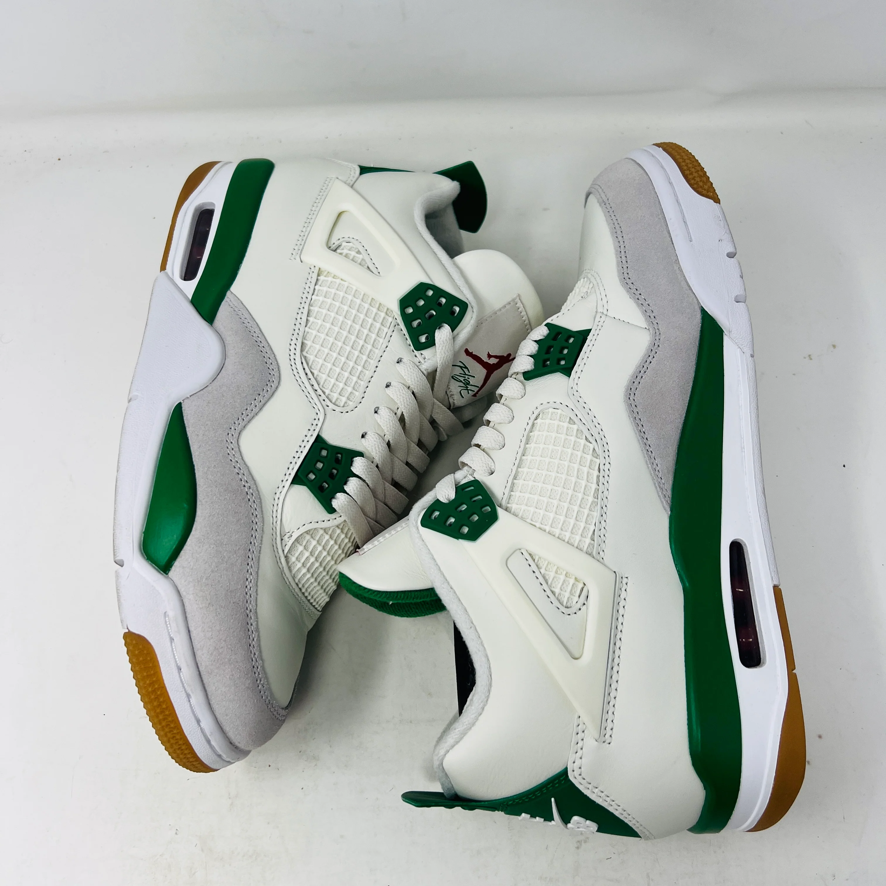 Jordan 4 Retro SB Pine Green - Image 3