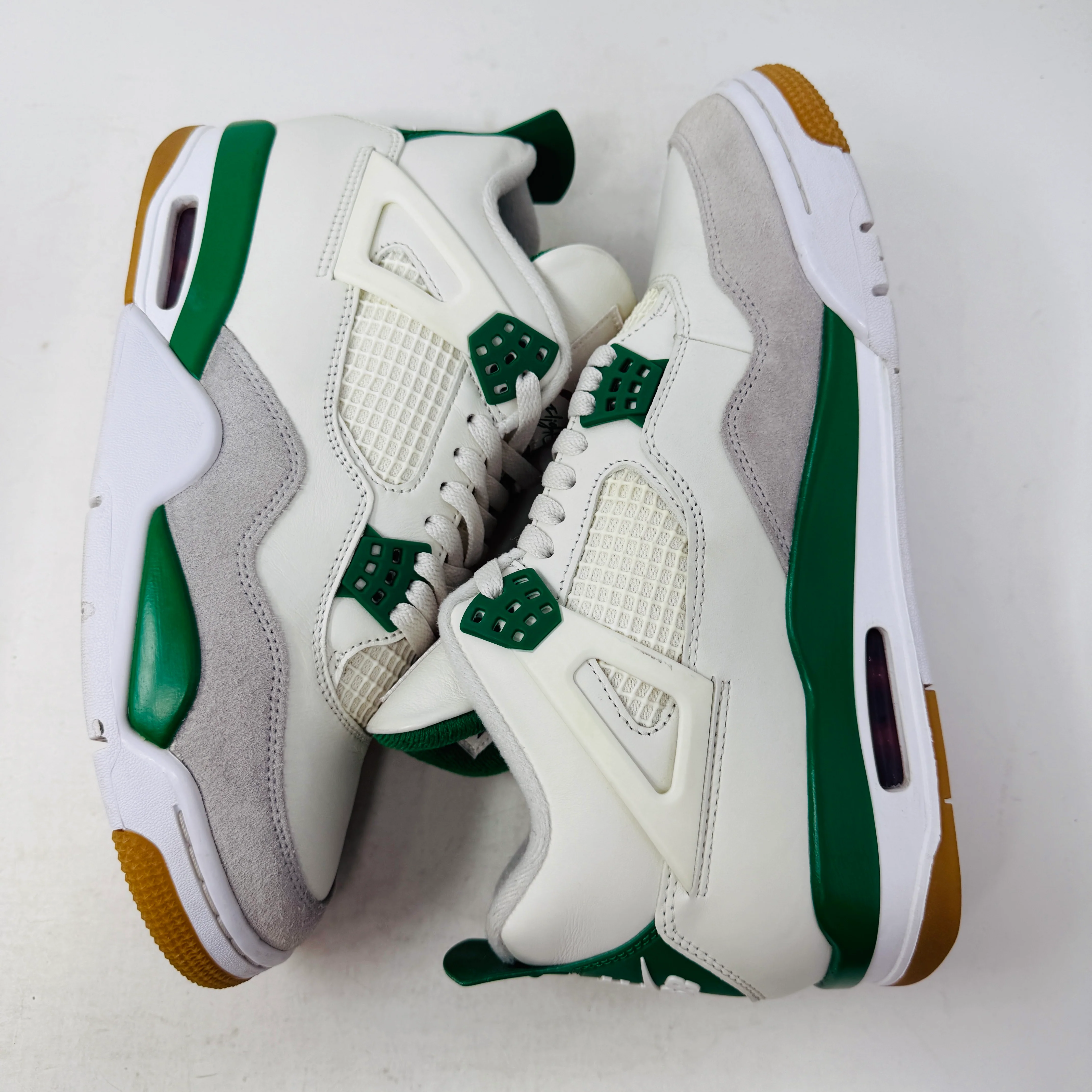 Jordan 4 Retro SB Pine Green - Image 3