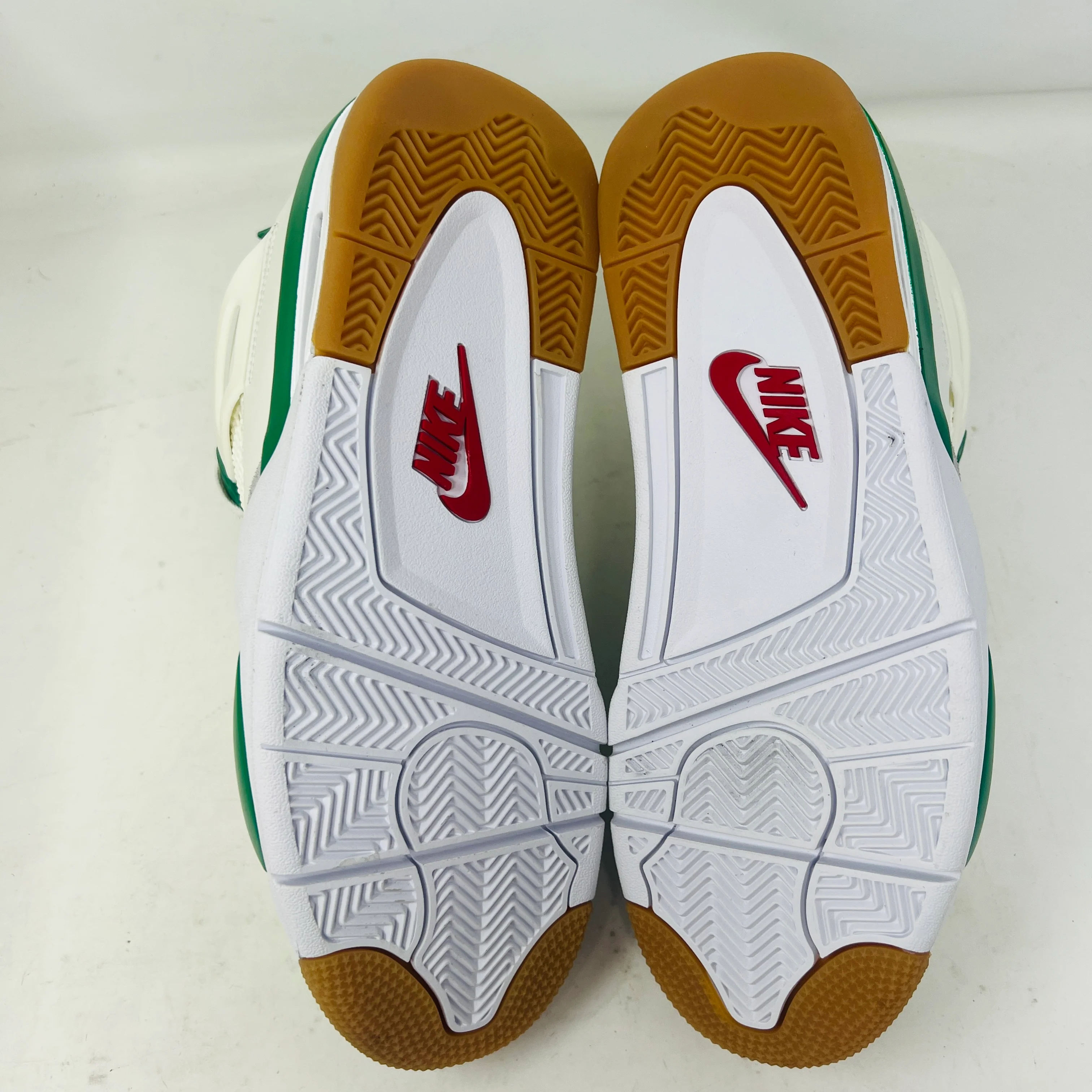 Jordan 4 Retro SB Pine Green - Image 6