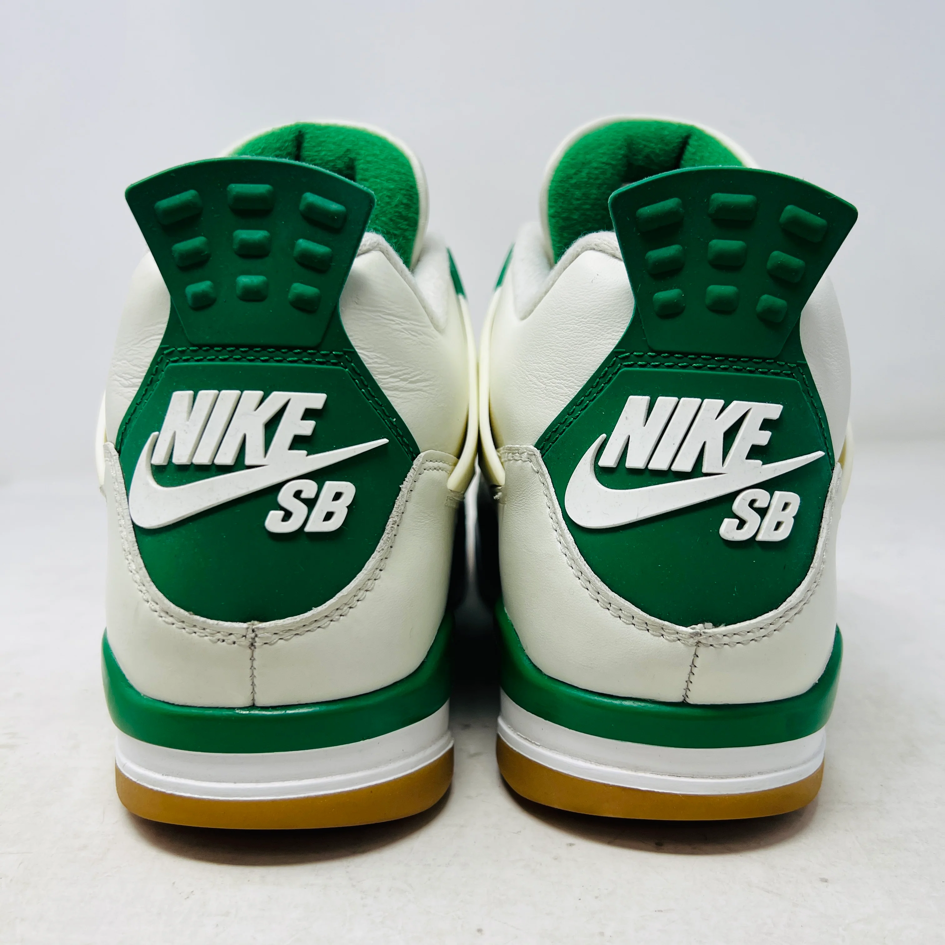 Jordan 4 Retro SB Pine Green - Image 5