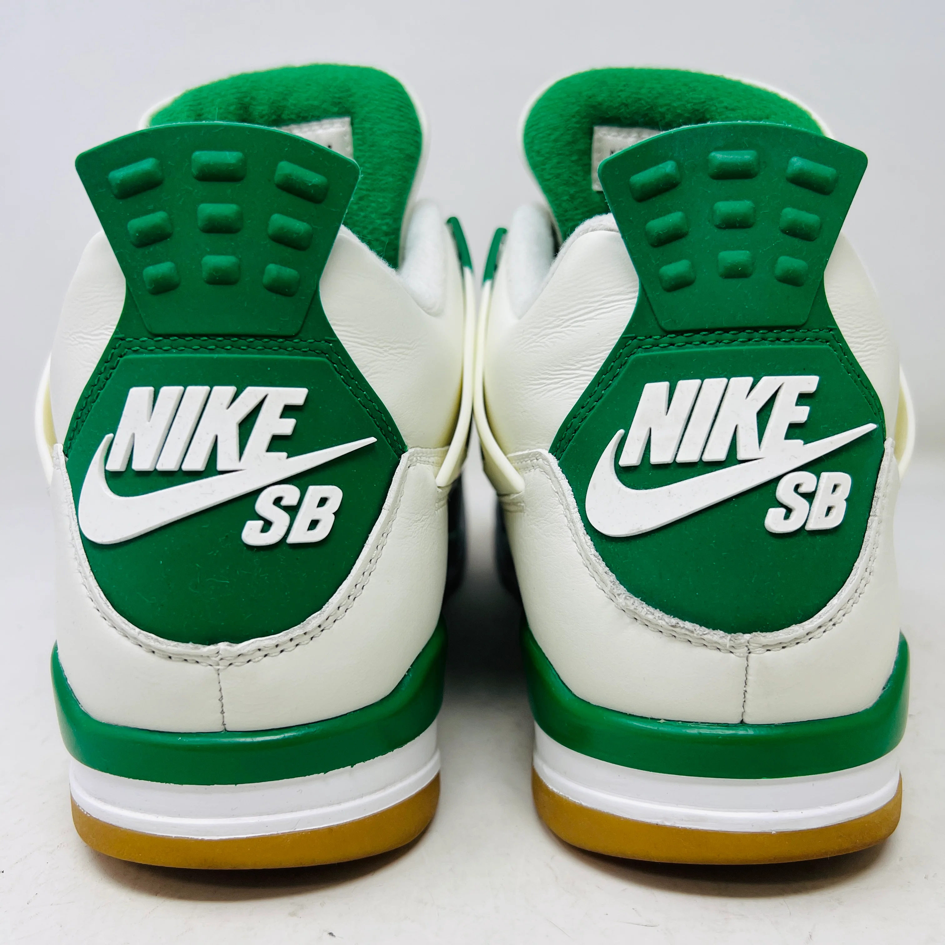 Jordan 4 Retro SB Pine Green - Image 5