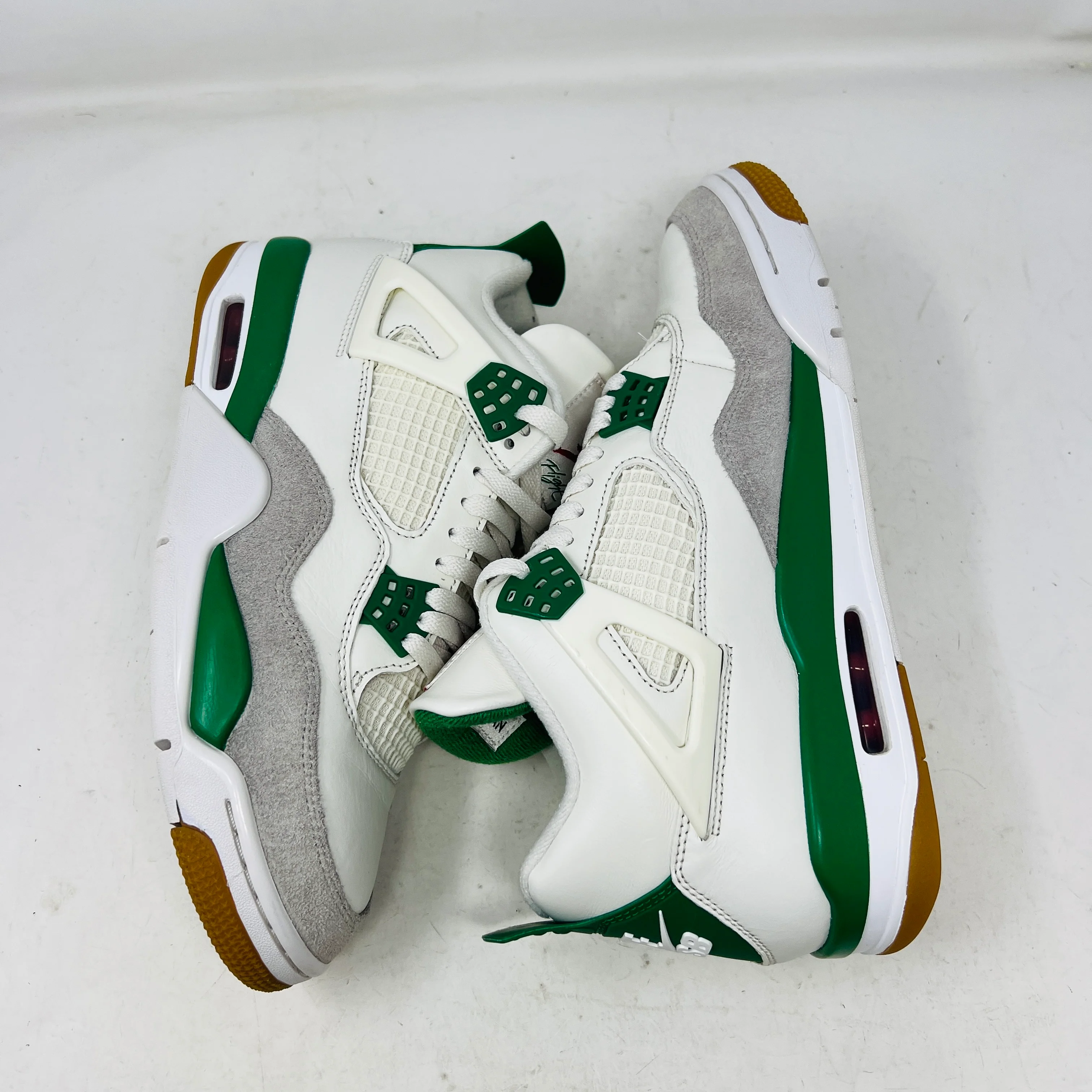 Jordan 4 Retro SB Pine Green - Image 3