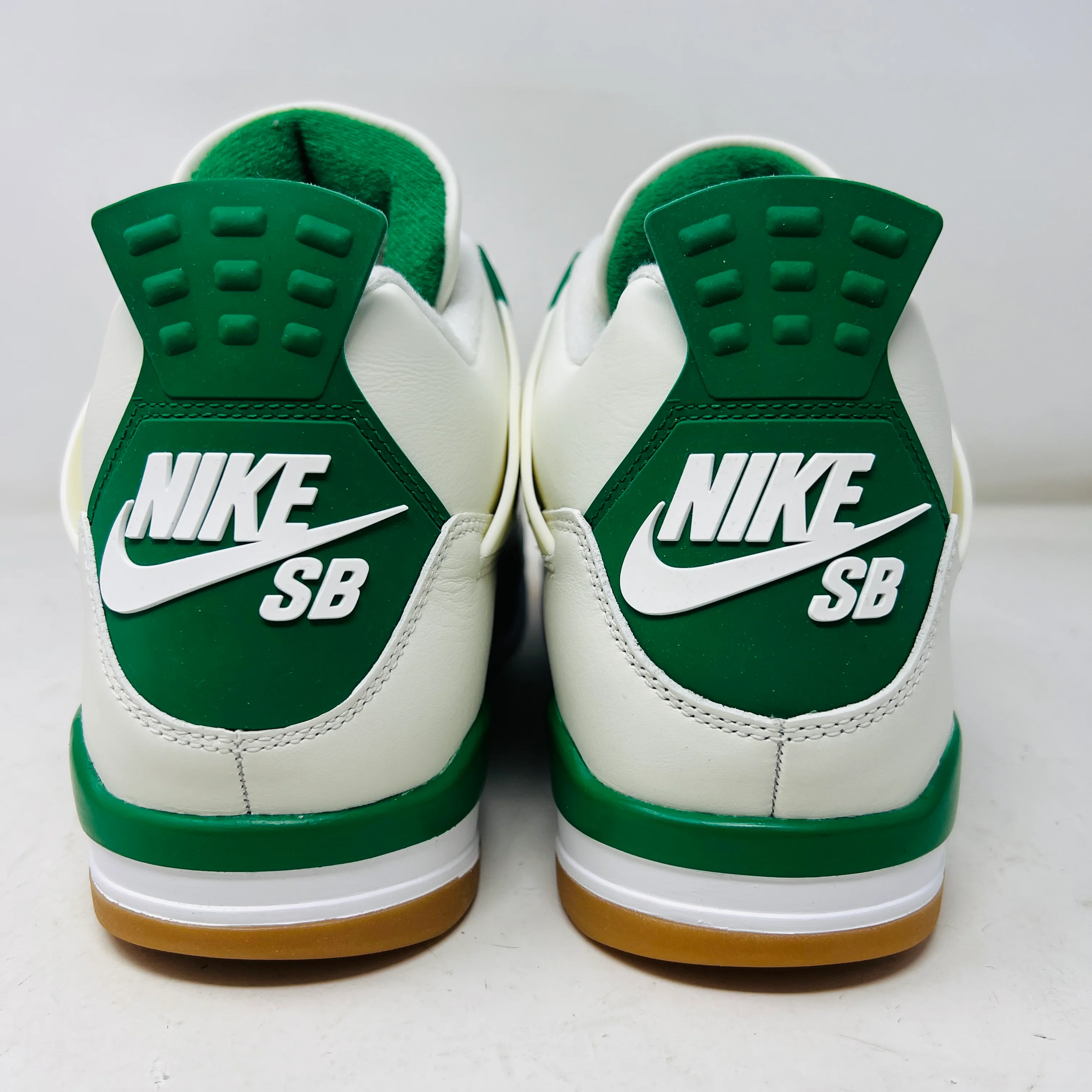 Jordan 4 Retro SB Pine Green - Image 5