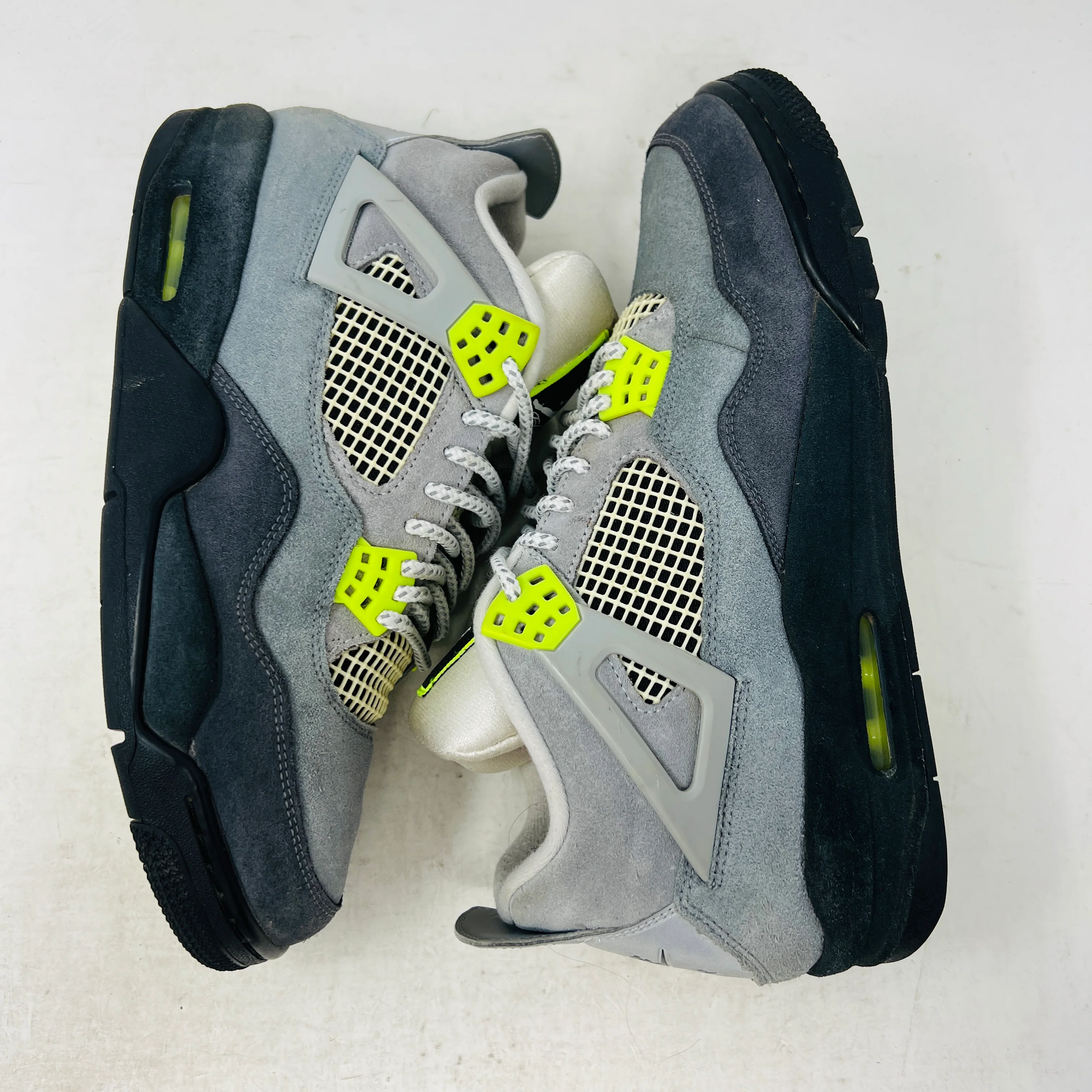Jordan 4 Retro SE 95 Neon - Image 3
