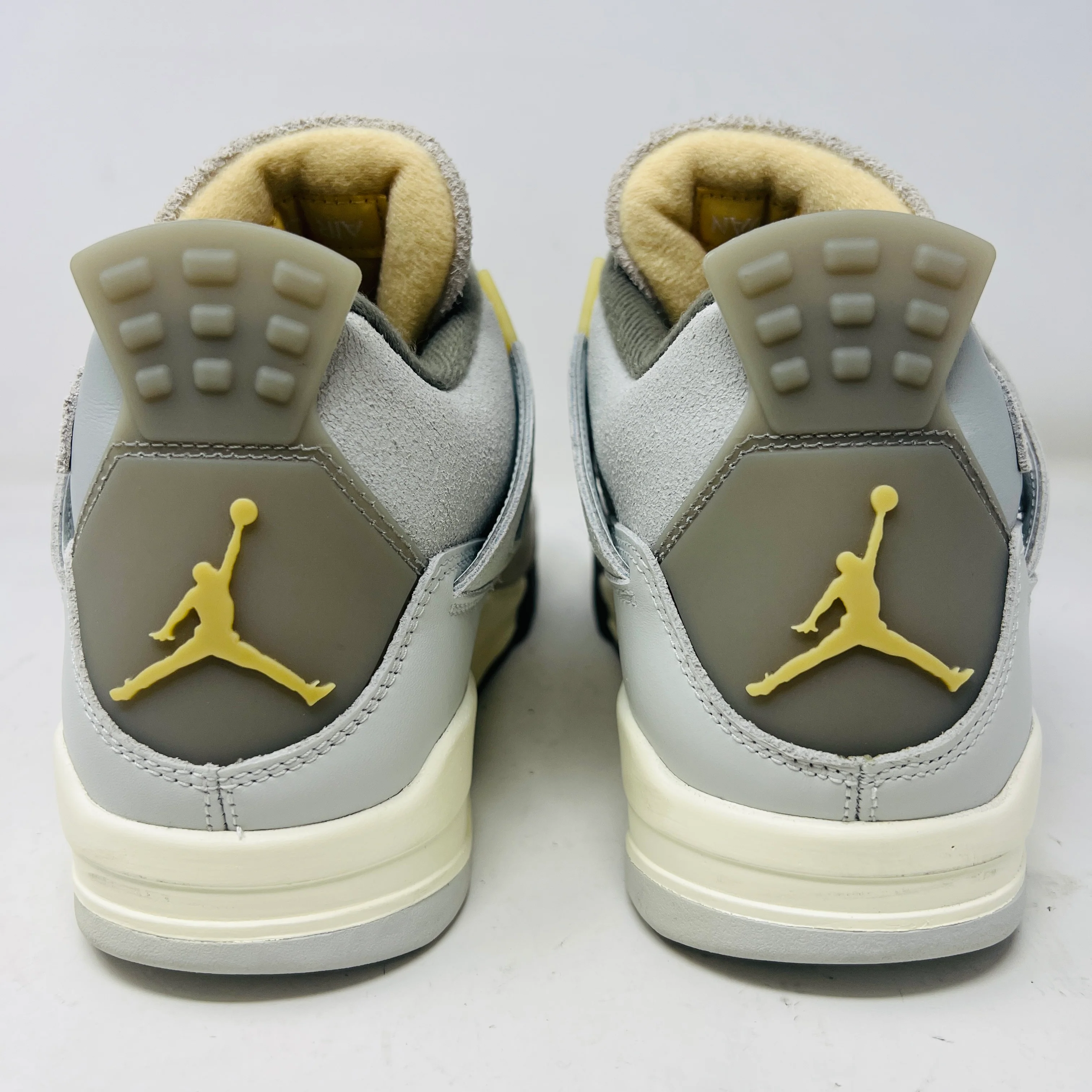 Jordan 4 Retro SE Craft Photon Dust - Image 5