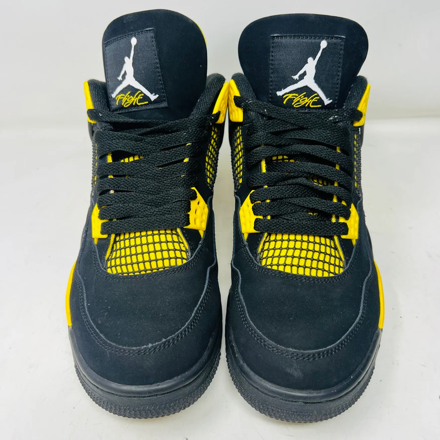 Jordan 4 Retro Thunder (2023) - Image 2