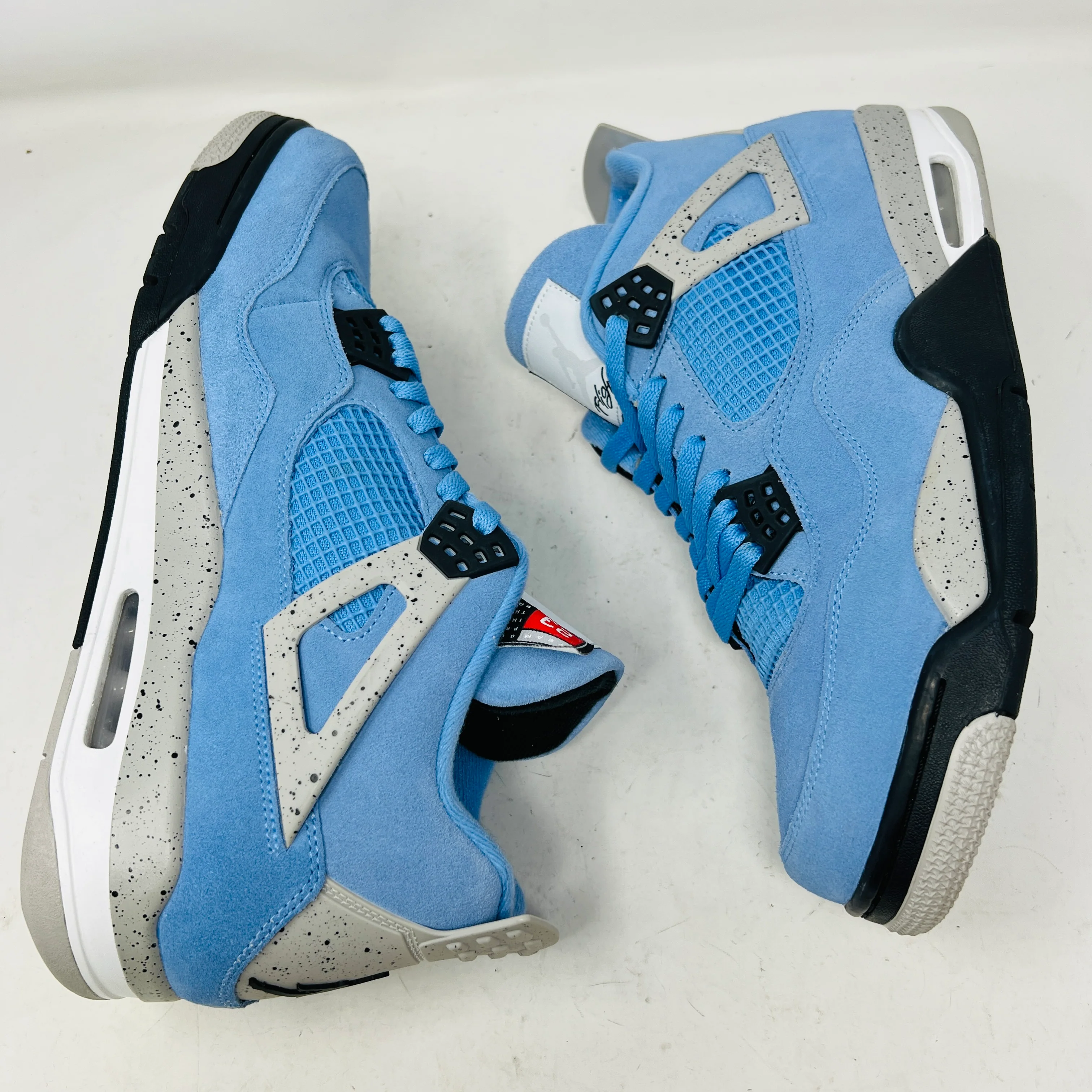 Jordan 4 Retro University Blue - Image 4