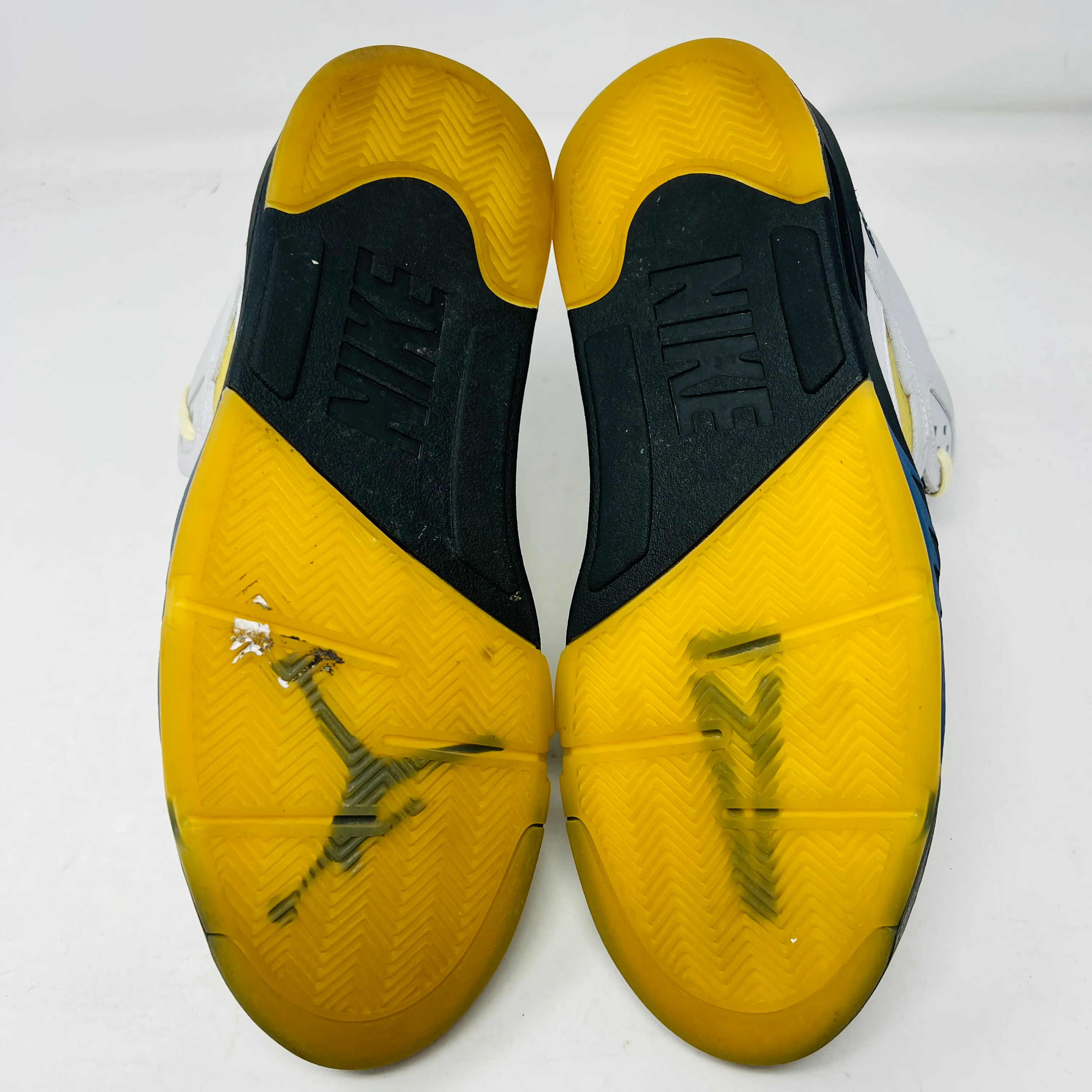Jordan 5 Retro A Ma Maniére Dawn (Women's) - Image 6