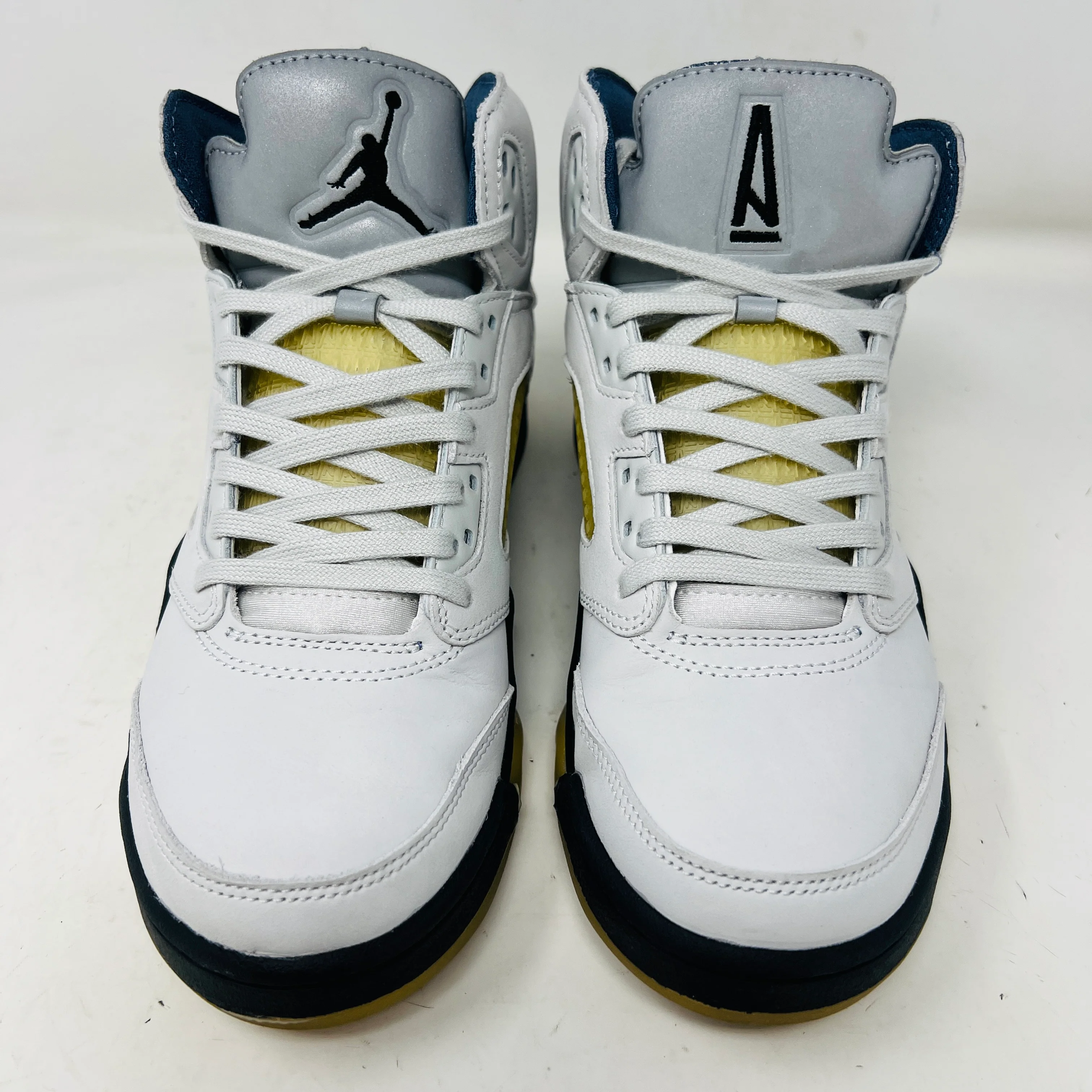 Jordan 5 Retro A Ma Maniére Dawn (Women's) - Image 2