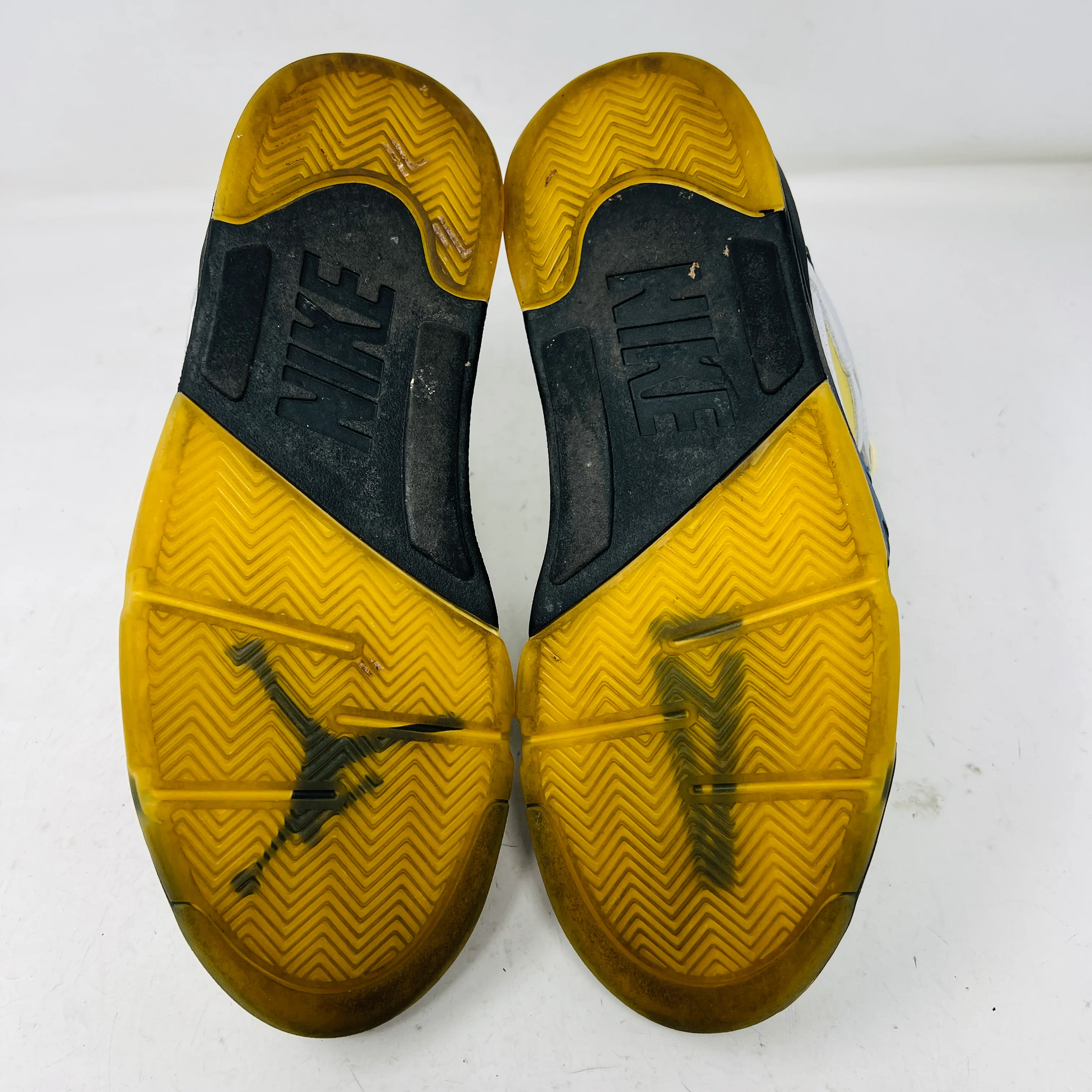 Jordan 5 Retro A Ma Maniére Dawn (Women's) - Image 6