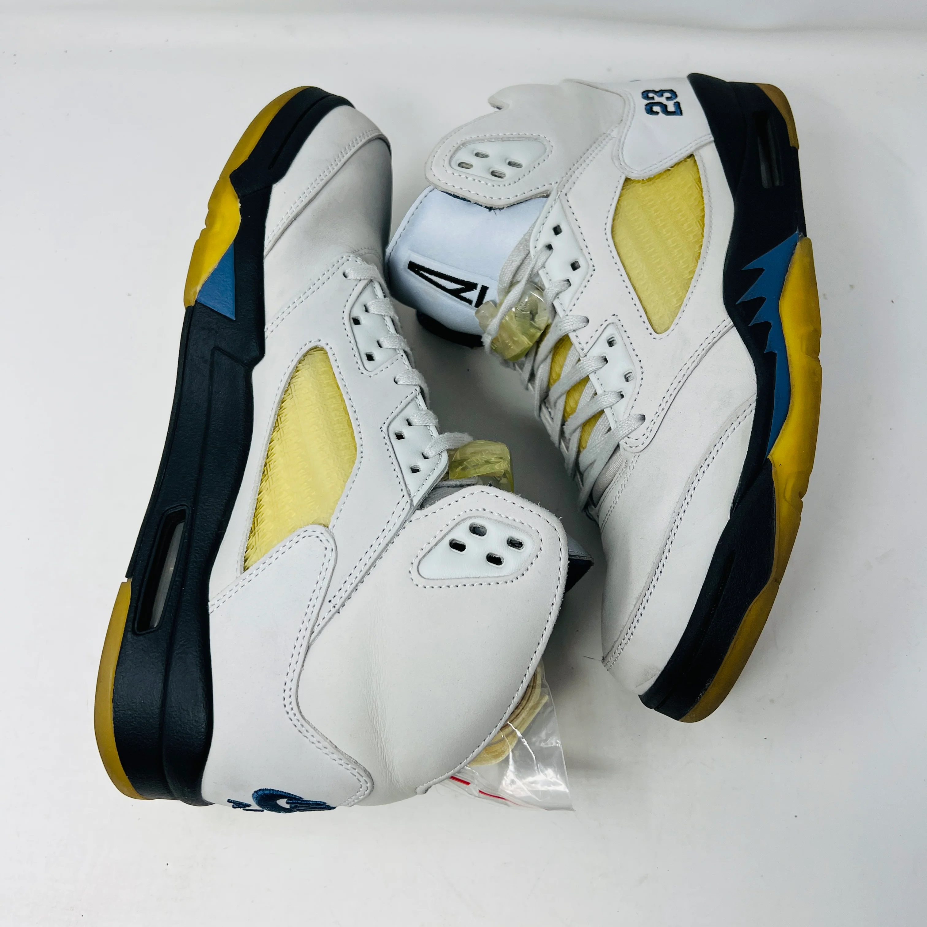 Jordan 5 Retro A Ma Maniére Dawn (Women's) - Image 4
