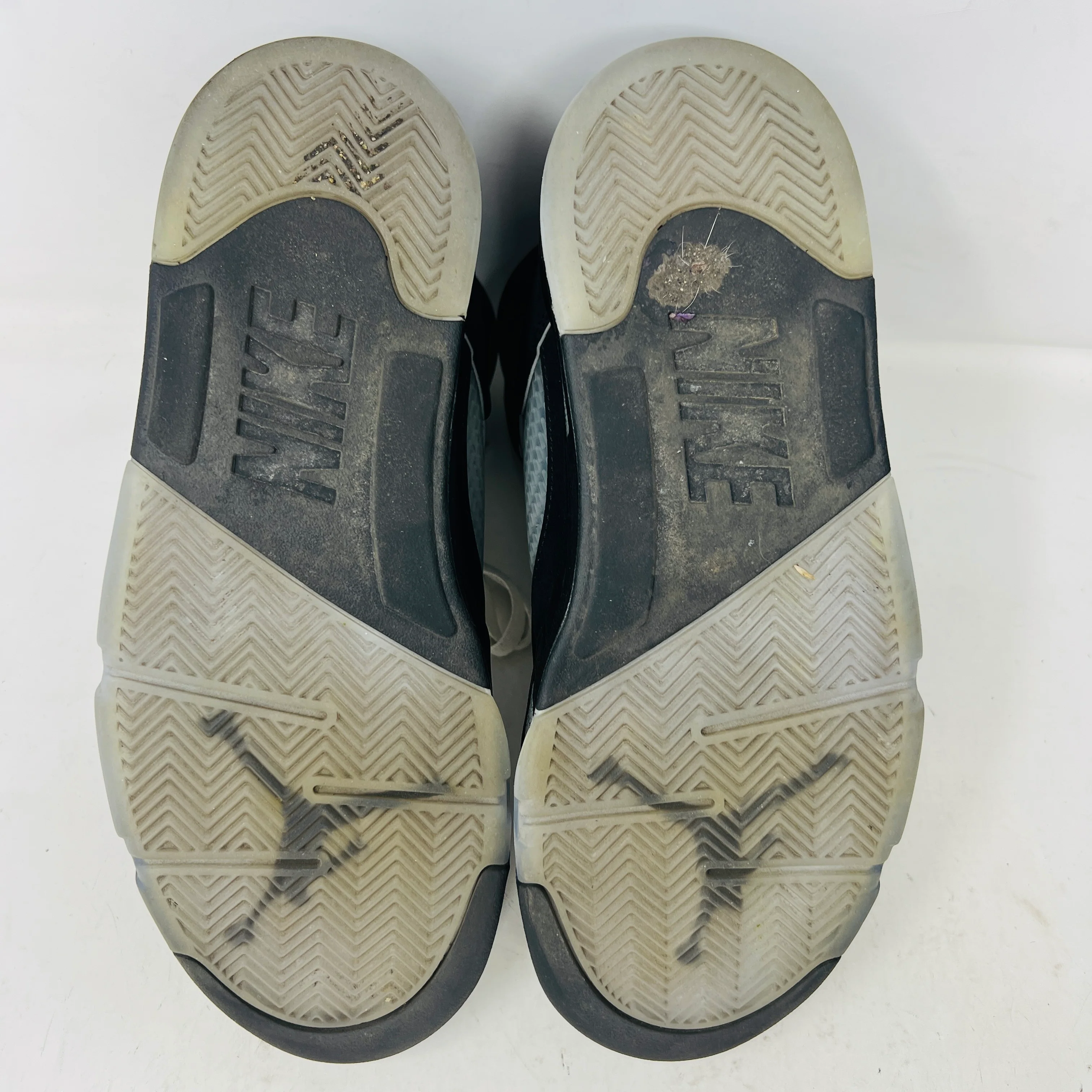 Jordan 5 Retro OG Black Metallic Reimagined - Image 6